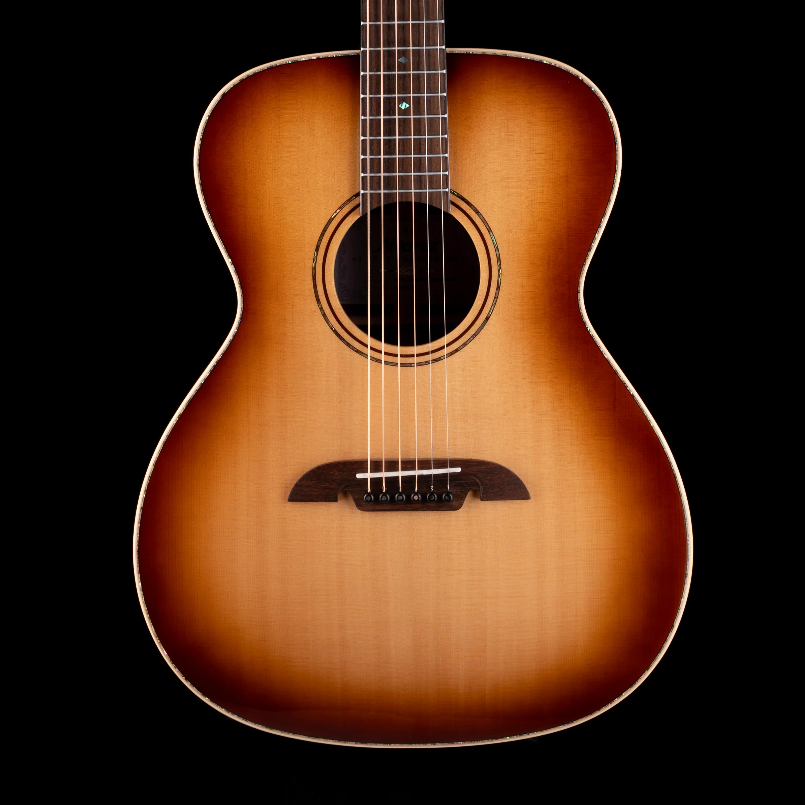 Alvarez Limited Edition MF70 Diamond OM Shadowburst Acoustic Guitar with Soft Case