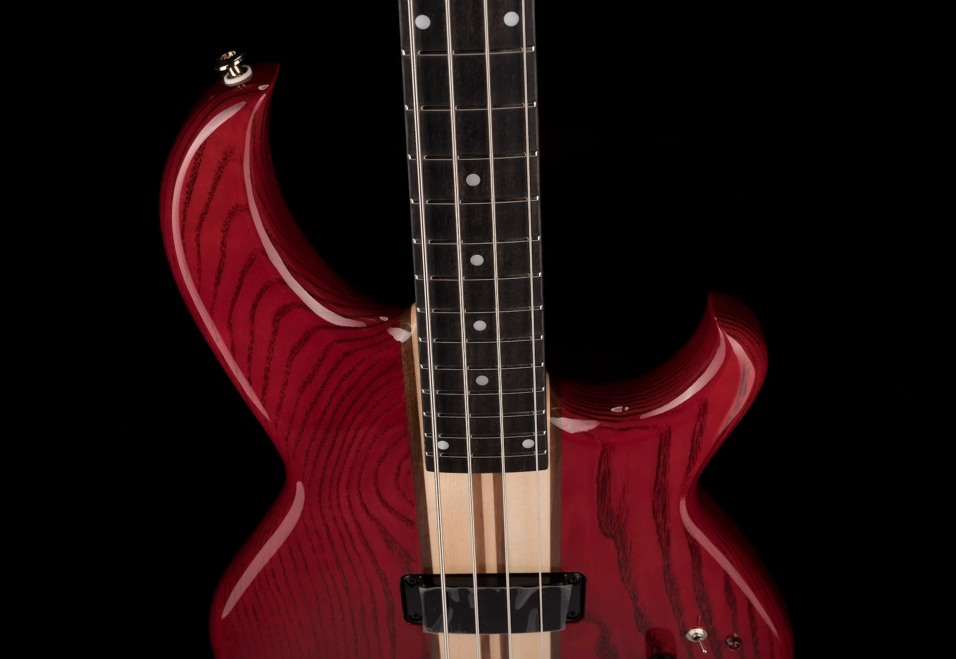 Aria Pro II SB-1000B Reissue 4-String Electric Bass Guitar Made in Japan Paduak Red with Gig Bag - Image 3