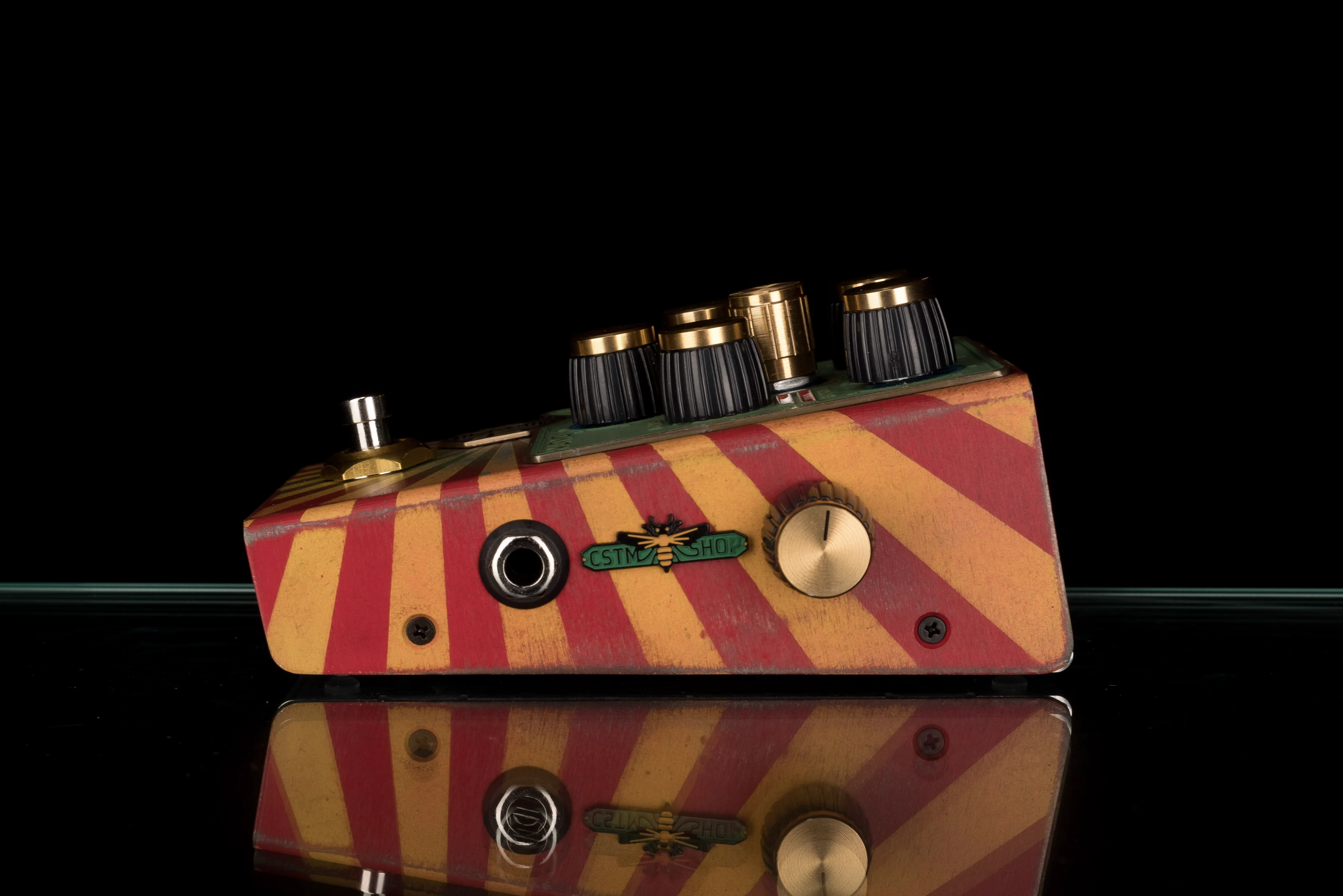 Beetronics FX Custom Shop One Off Rising Sun Swarm Fuzz Harmonizer Pedal - Image 3