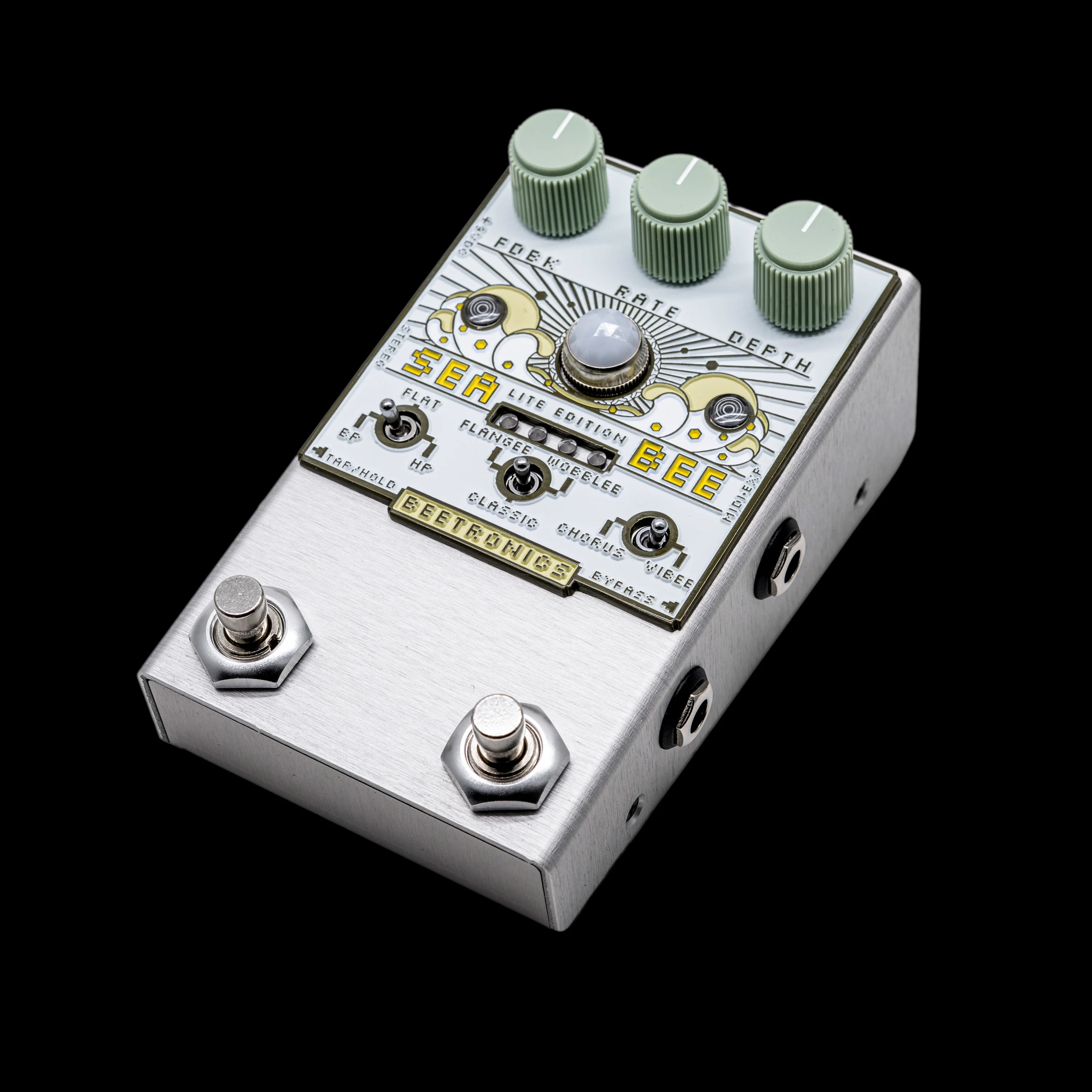 Beetronics FX Seabee Lite Chorus/Vibrato Modulation Pedal - Cream - Image 3