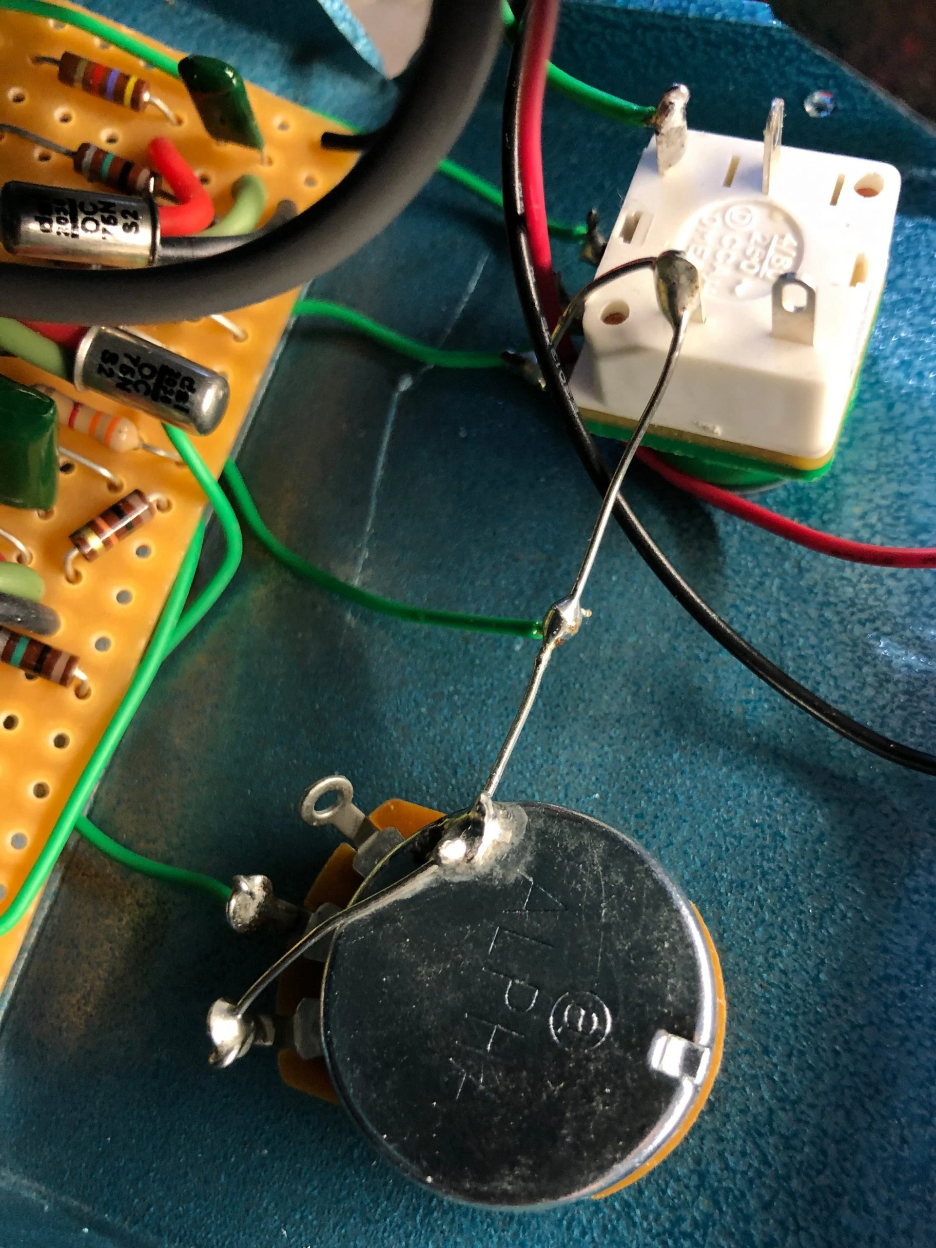 British Pedal Company Vintage Series Zonk Machine Mk I Authentic Fuzz Guitar Pedal - Image 9