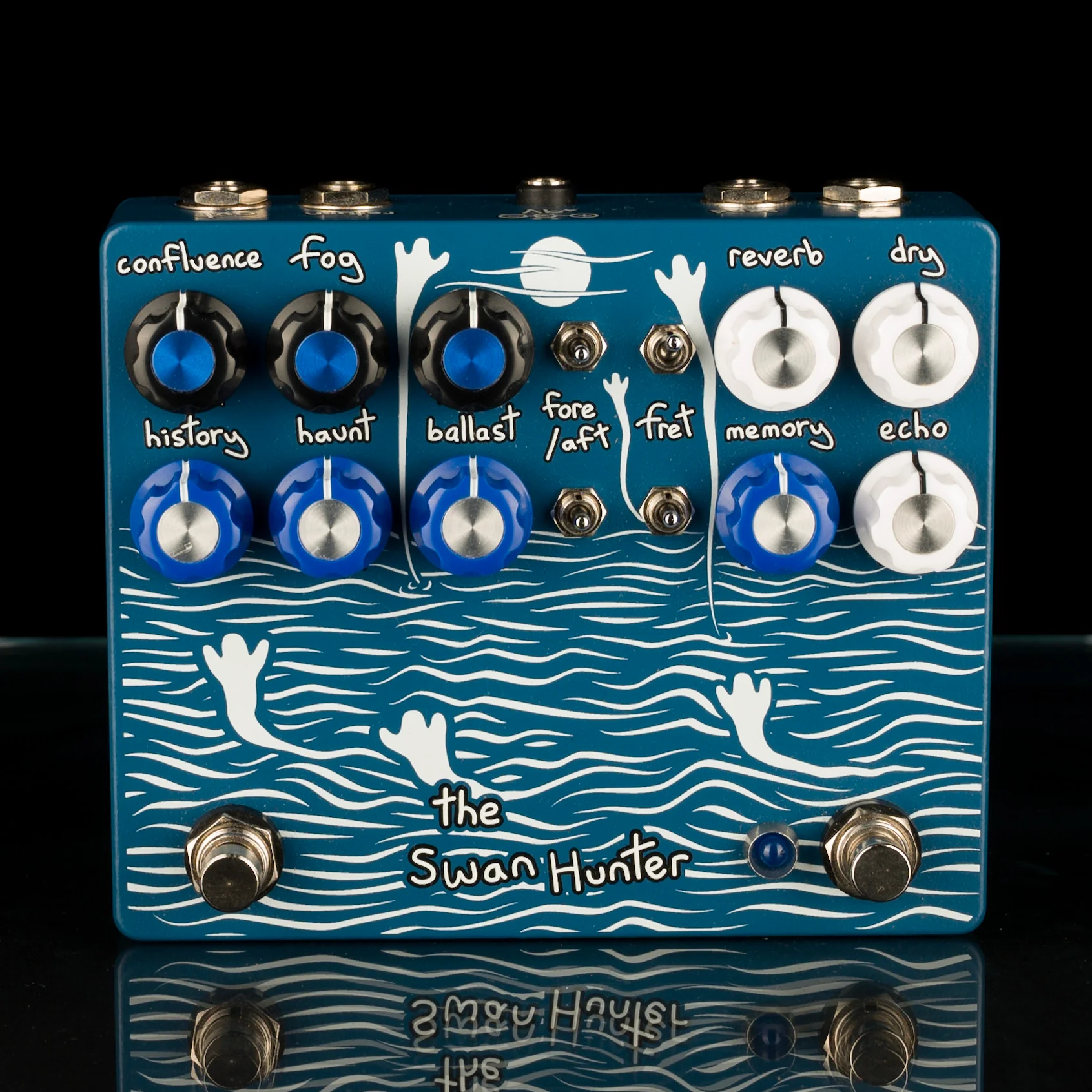 Champion Leccy Swan Hunter Lo-fi Echo and Reverb Pedal With Box - Image 2