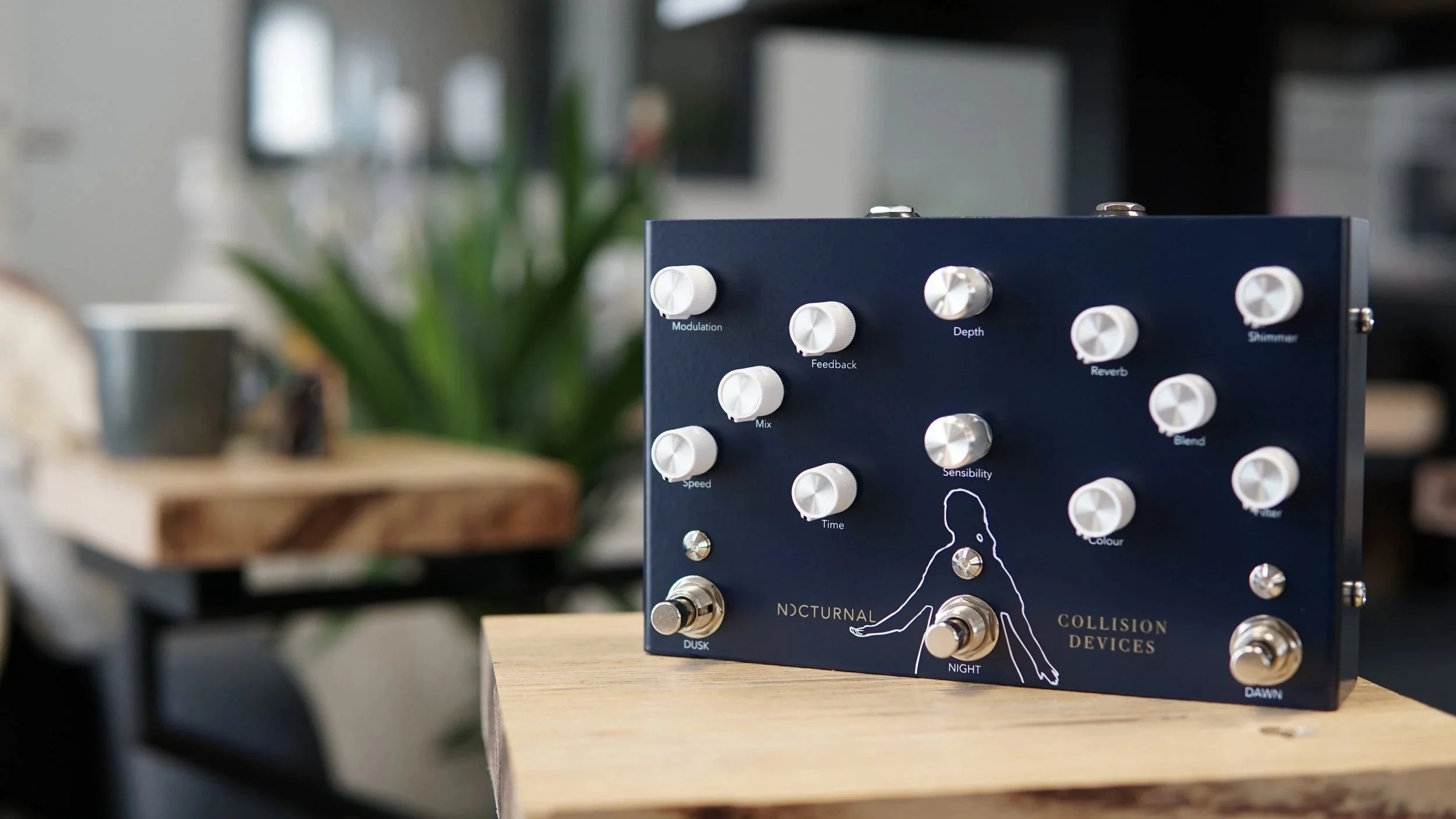 Collision Devices Nocturnal Modulated Delay Dynamic Tremolo Shimmer Guitar Pedal - Image 6