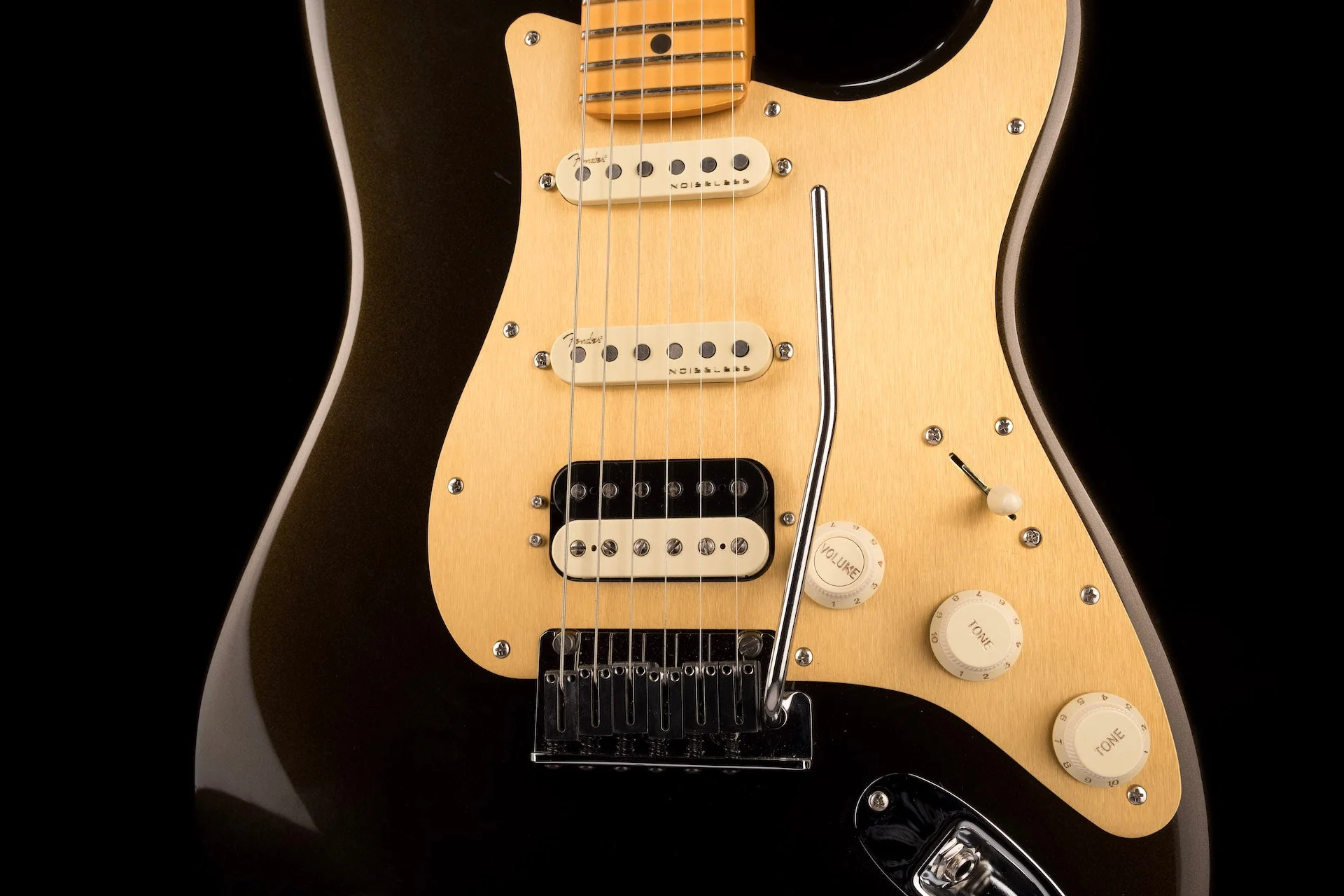 Used 2023 Fender American Ultra Stratocaster HSS Texas Tea With OHSC - Image 6