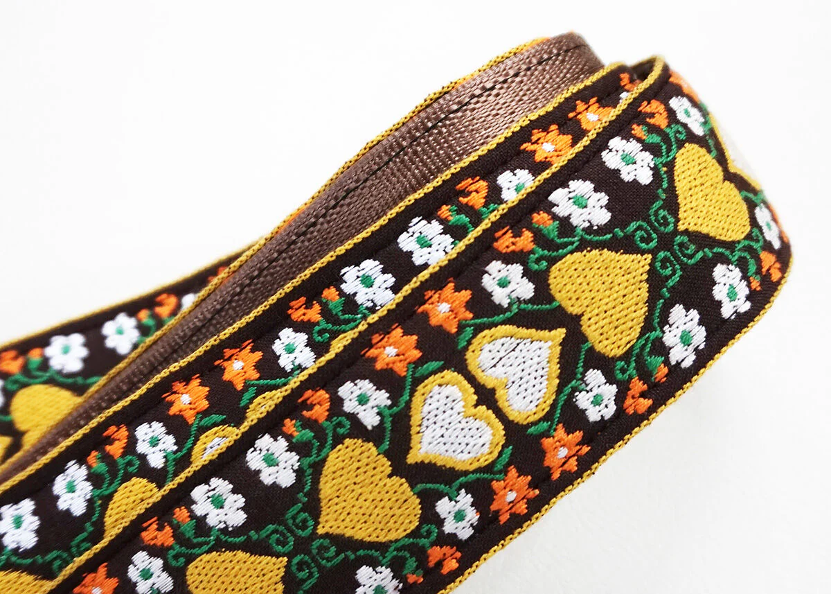 Couch Wonderland 70s Yellow Hearts Guitar Strap - HW030 - Image 2