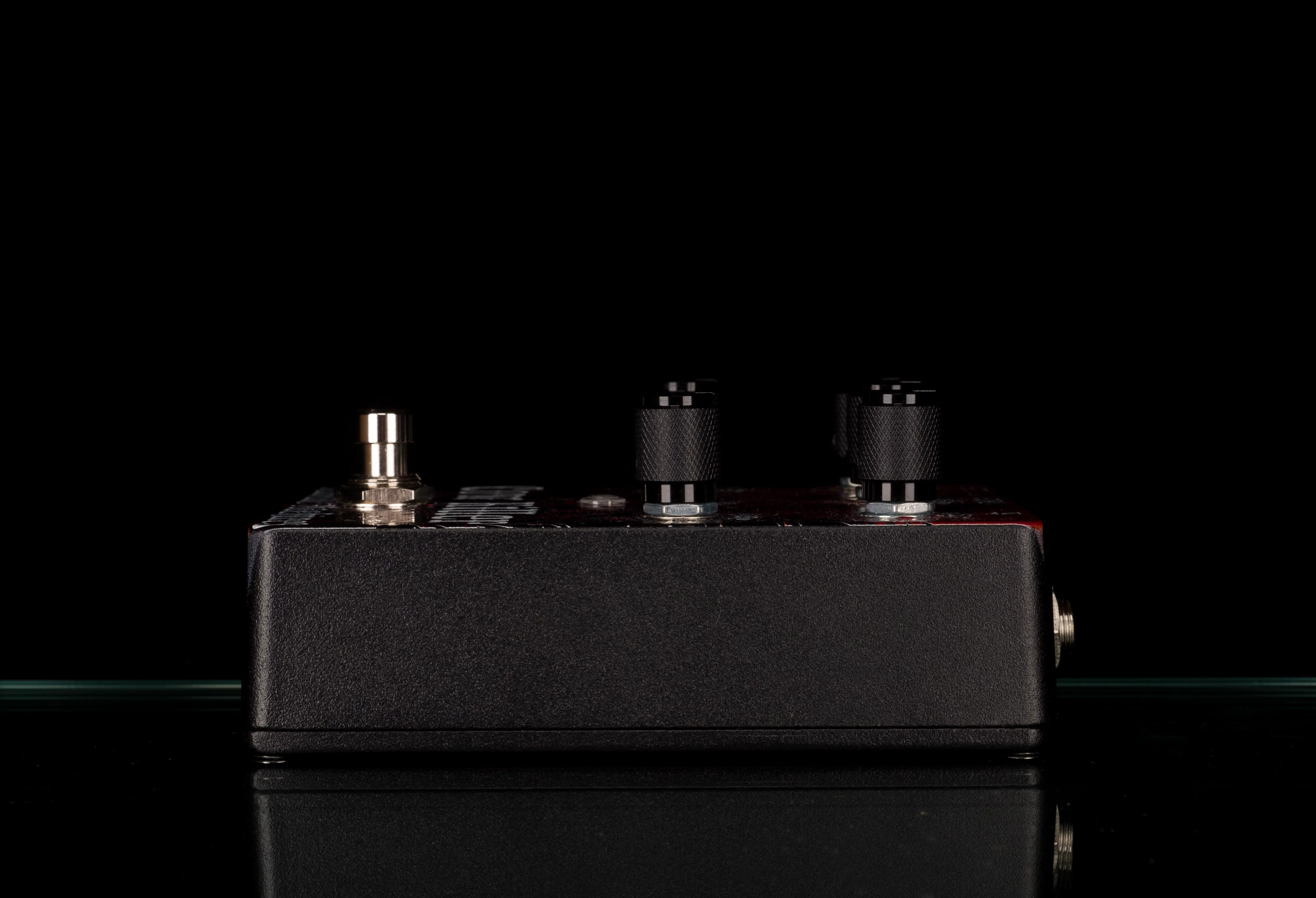 Demonic Machines Cow Killer Bass Fuzz Guitar Effect Pedal - Image 5