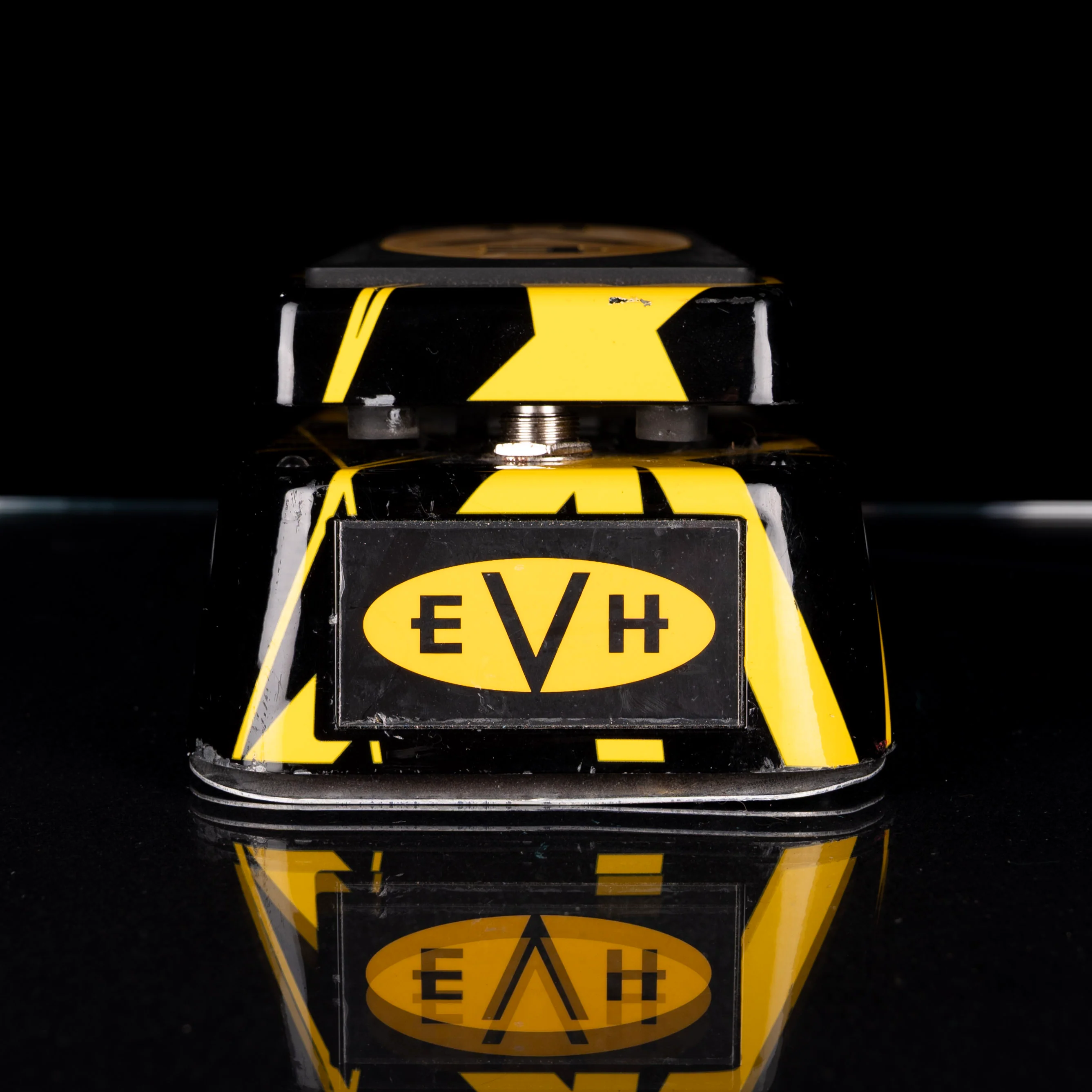 Dunlop EVH95 Eddie Van Halen Signature Wah-Wah Black & Gold With Box - Image 4