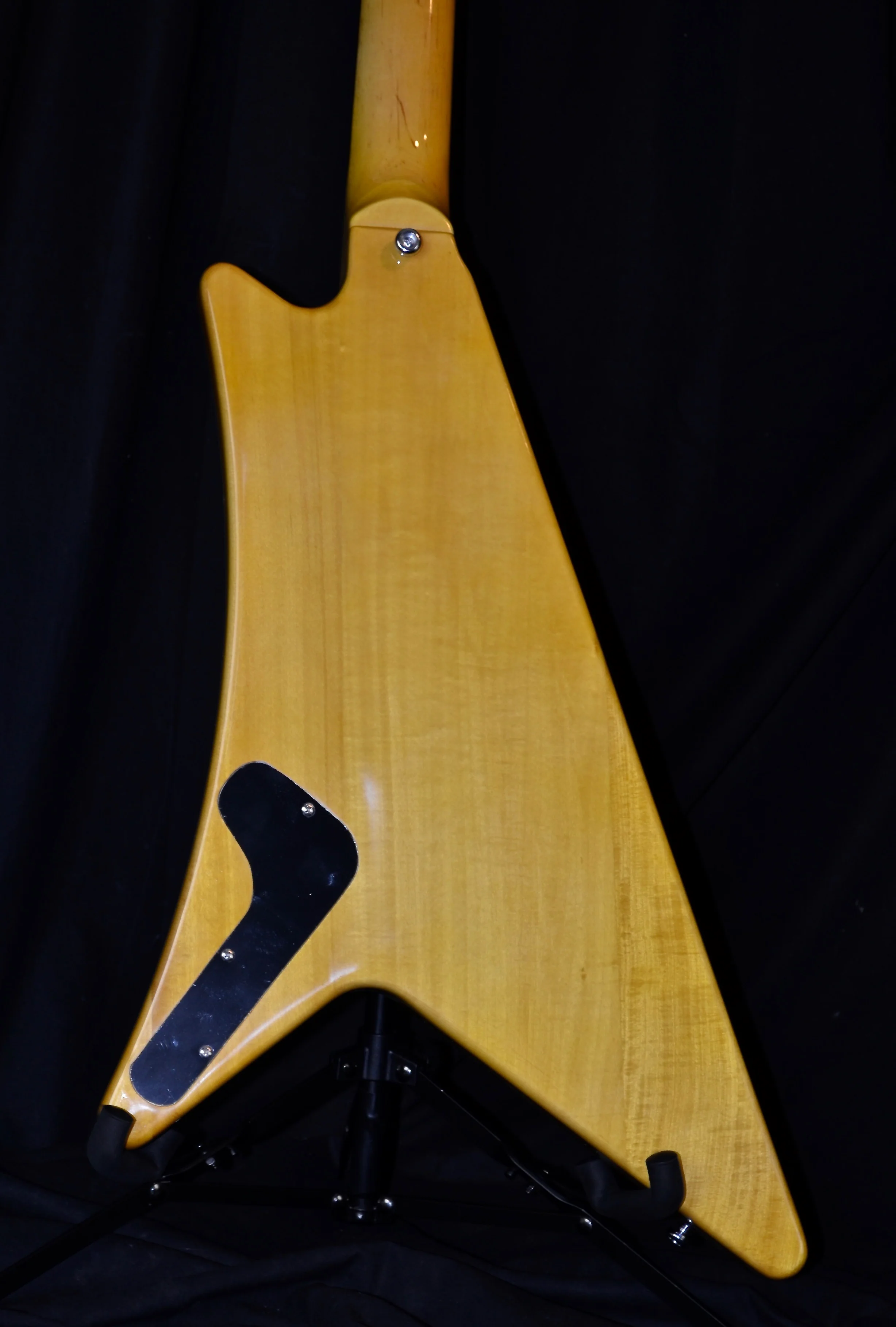 Eastwood Moderne Guitar Natural Finish with Gig Bag - Image 4