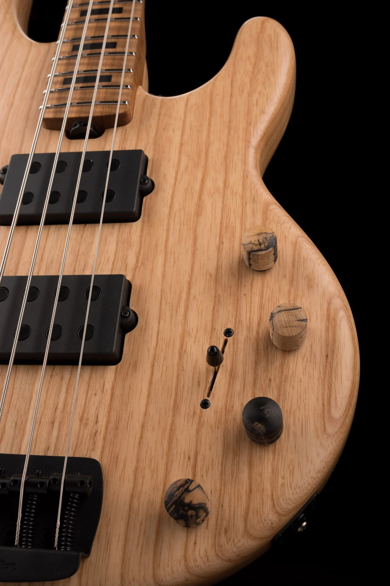 Ernie Ball Music Man StingRay 4HH Ball Family Reserve Slugger Natural with Mono Case - Image 8