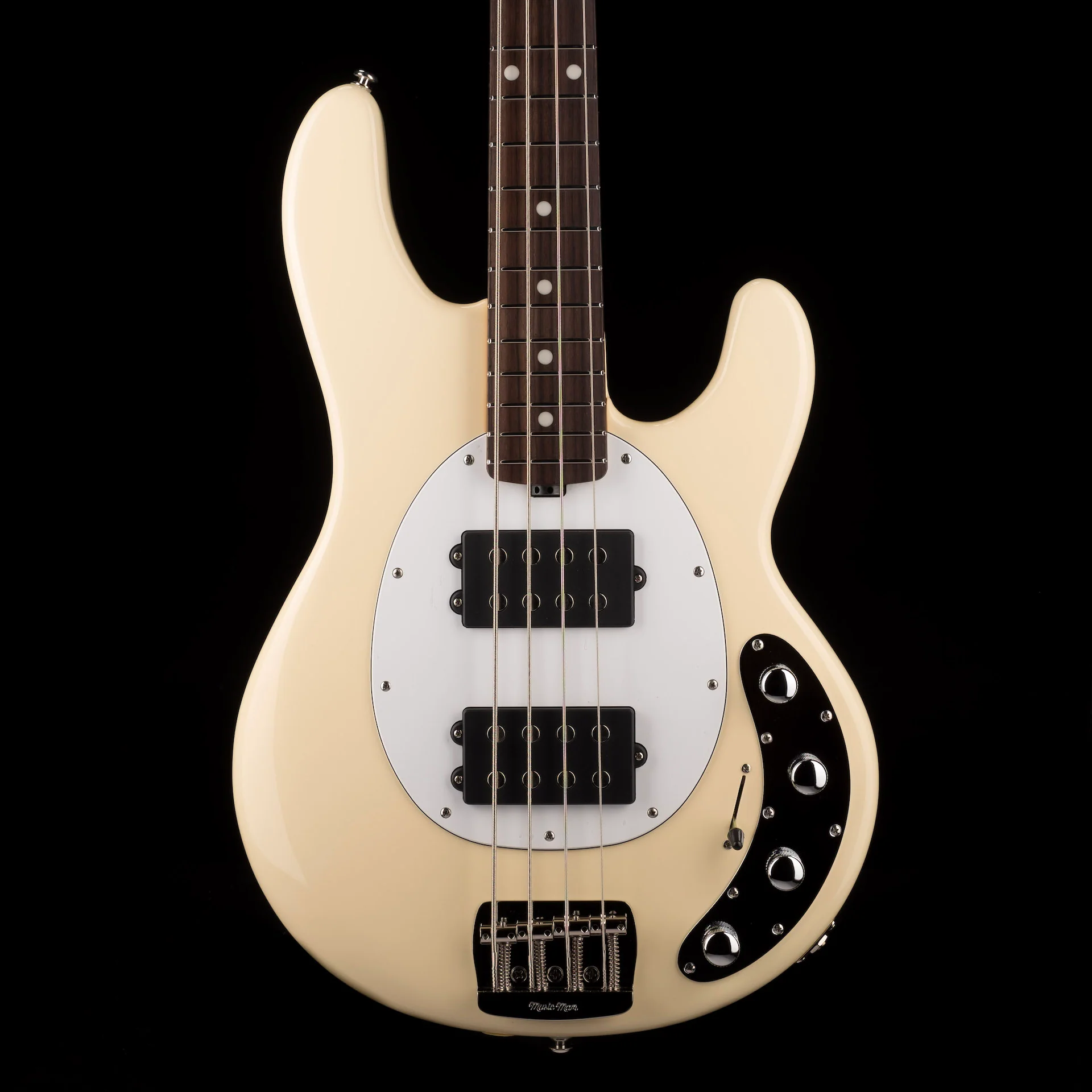 Ernie Ball Music Man Stingray HH Special Buttercream with Case