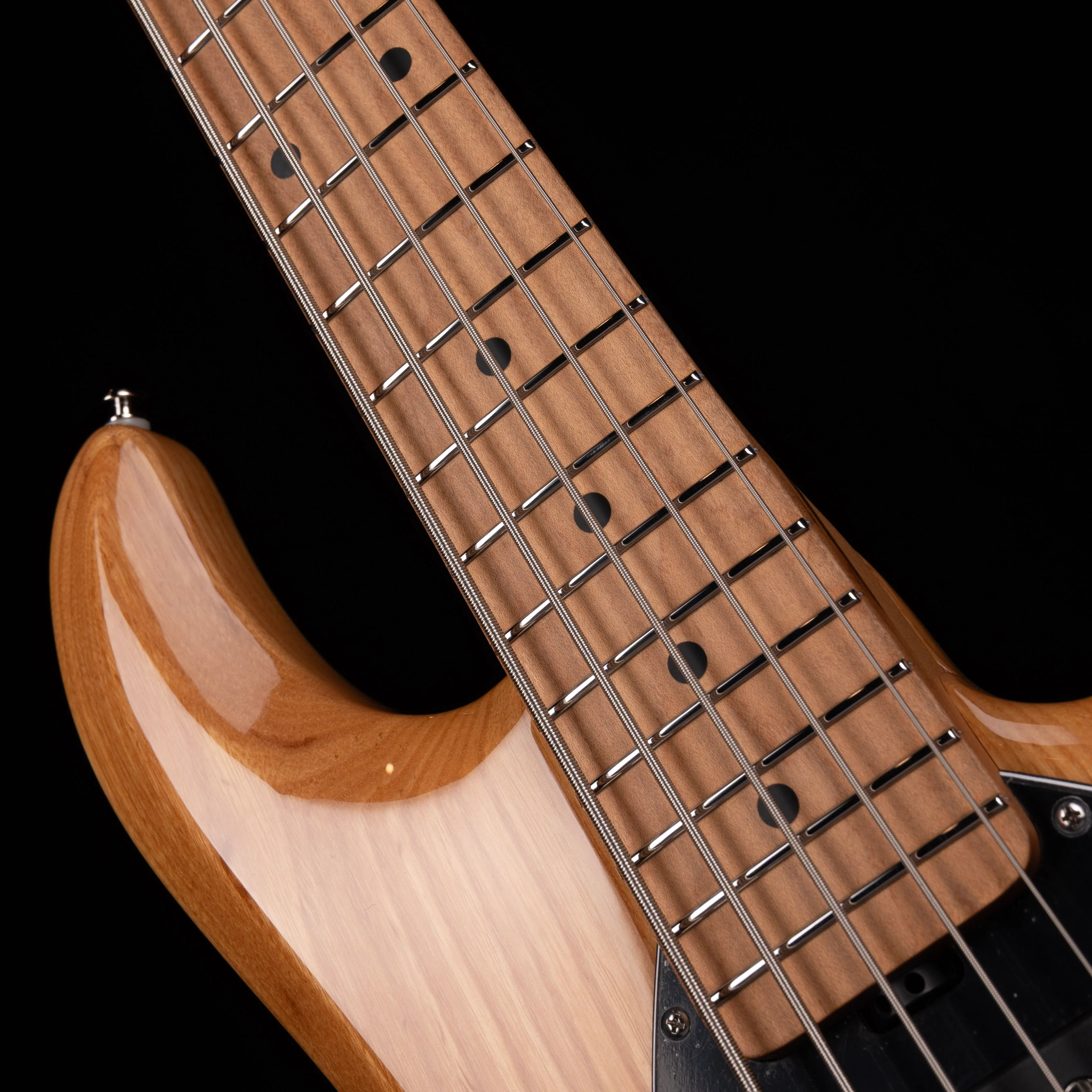 Ernie Ball Music Man Stingray Special 5 HH Classic Natural with Mono Case - Image 4