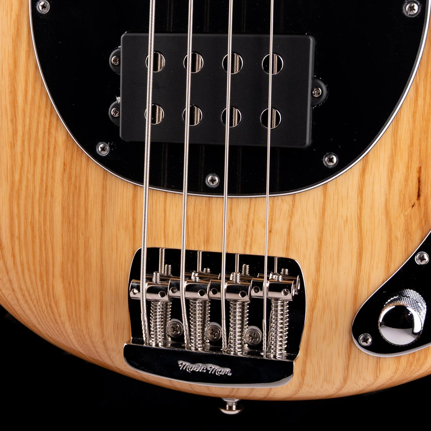 Ernie Ball Music Man StingRay Special H Classic Natural with Mono Case - Image 4