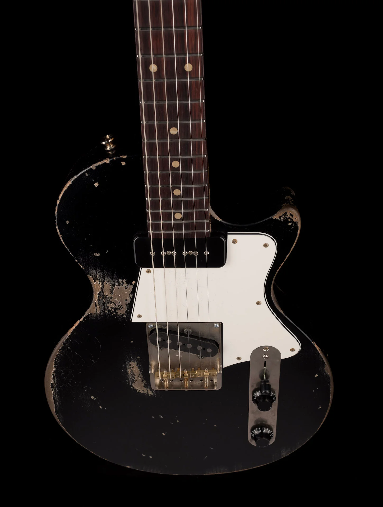 Fano Oltre Series SP6 P90 Medium/Heavy Distress Bull Black with Gig Bag - Image 4