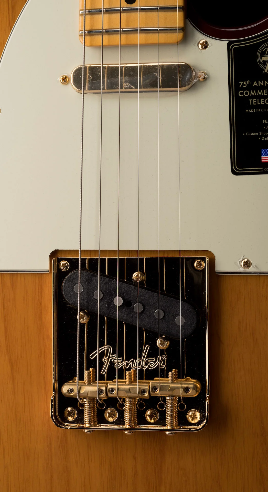 Fender 75th Anniversary Commemorative Telecaster 2-Color Bourbon Burst - Image 6