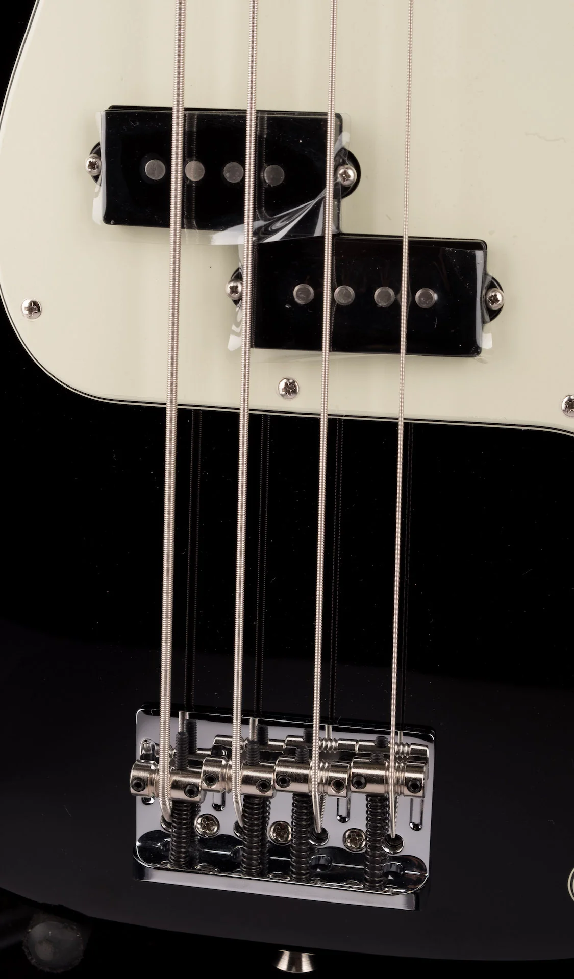 Fender American Professional II Precision Bass Black With Case - Image 7