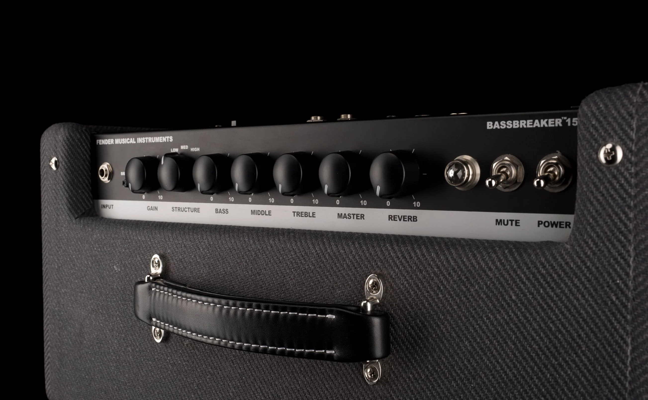 Fender Bassbreaker 15 EL84 Tube Guitar Amplifier Combo ***B-Stock*** - Image 10