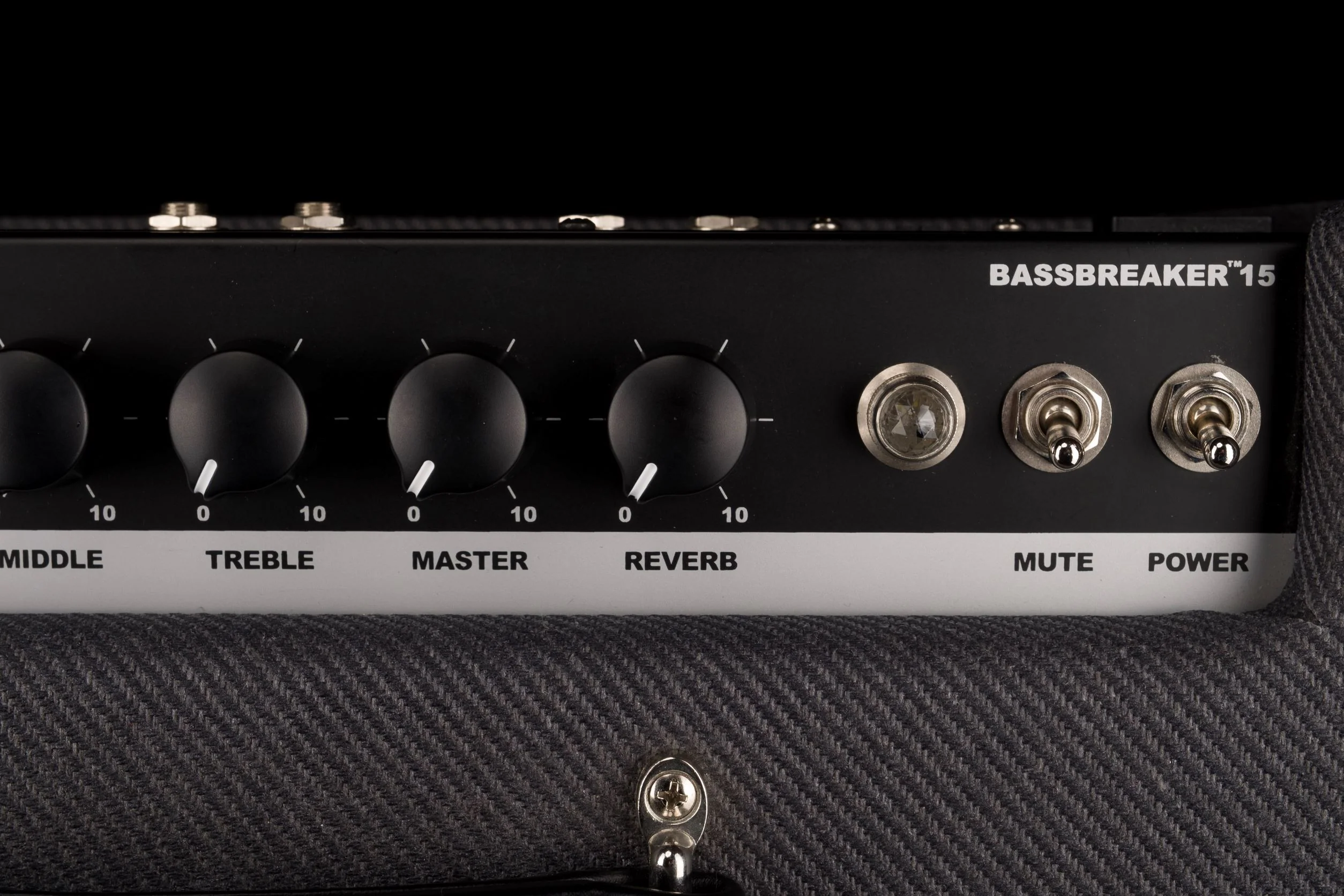 Fender Bassbreaker 15 EL84 Tube Guitar Amplifier Combo ***B-Stock*** - Image 13