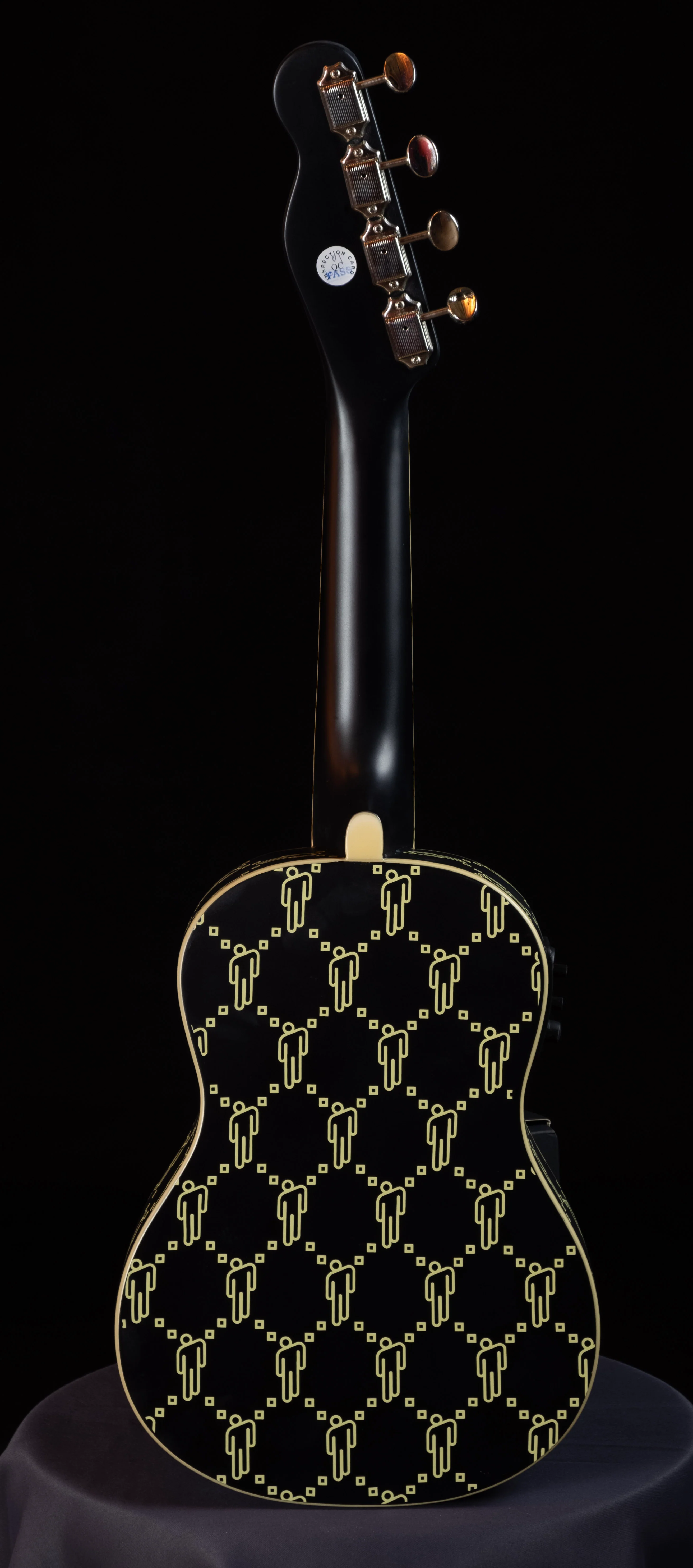 Fender Billie Eilish Ukulele Walnut Fingerboard Black - Image 3