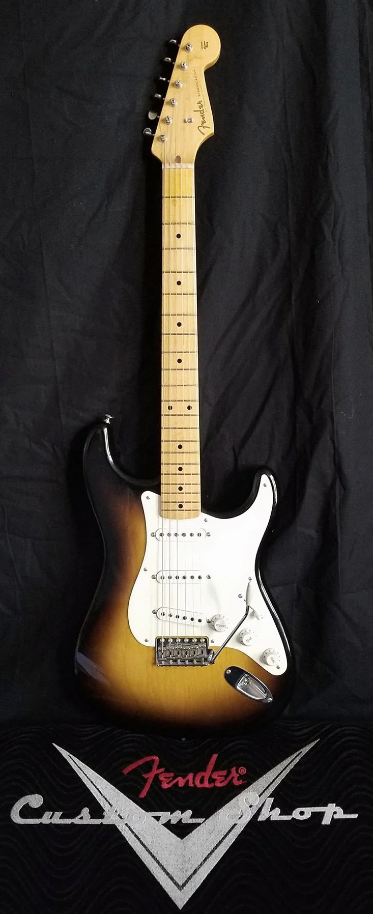 Fender Custom Shop 1955 Stratocaster Closet Classic Maple Faded 2-Tone Sunburst