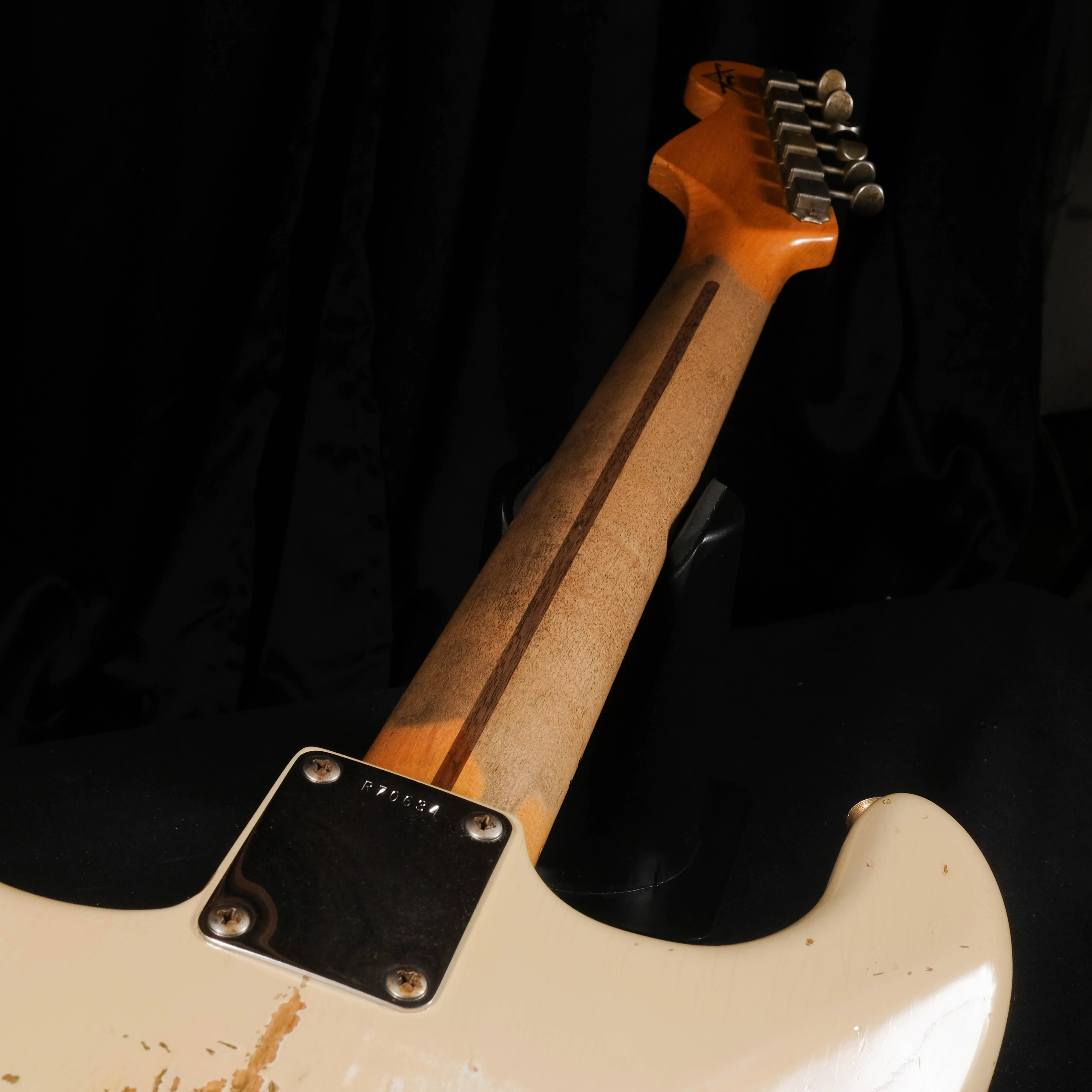 Fender Custom Shop 1956 Stratocaster Heavy Relic Desert Sand - Image 17