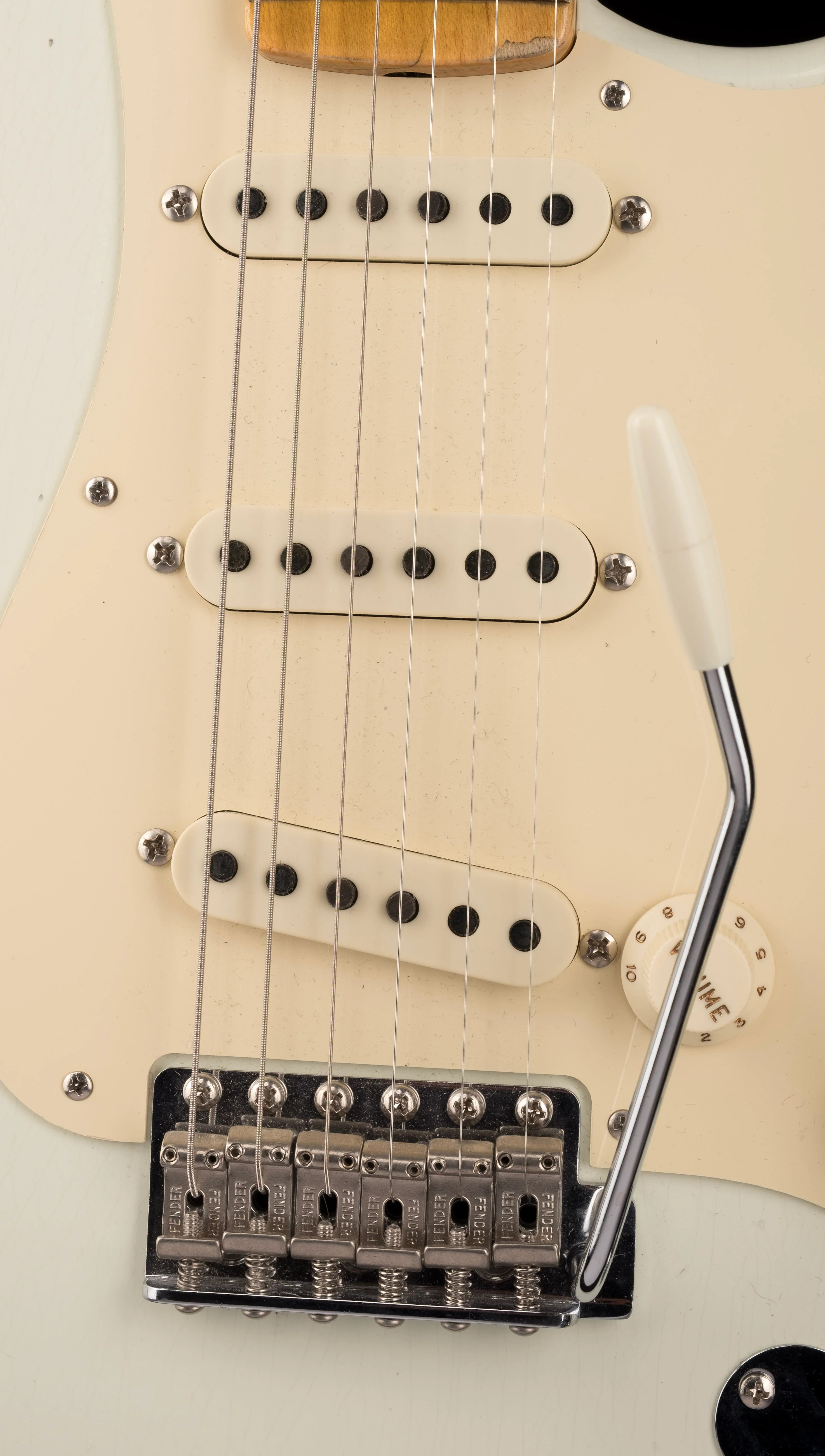 Fender Custom Shop 1956 Stratocaster Relic India Ivory With Case - Image 6