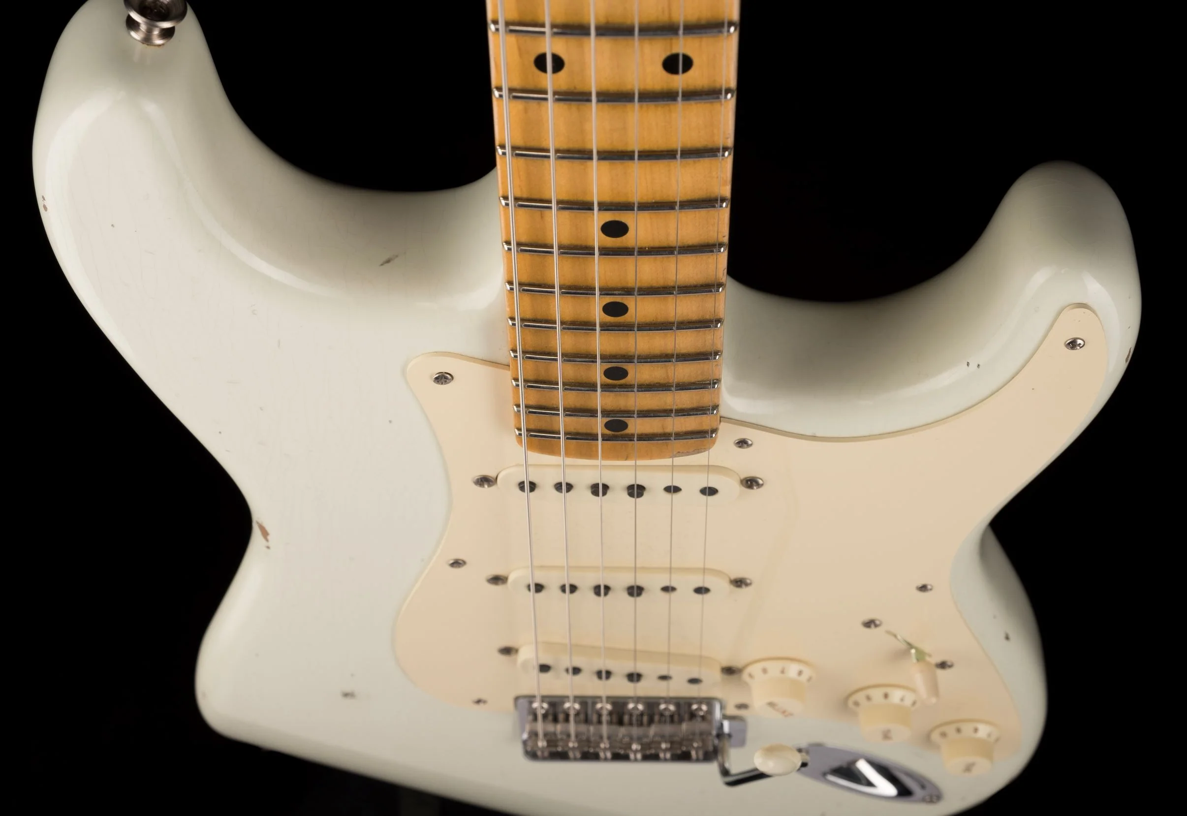 Fender Custom Shop 1956 Stratocaster Relic India Ivory With Case - Image 9