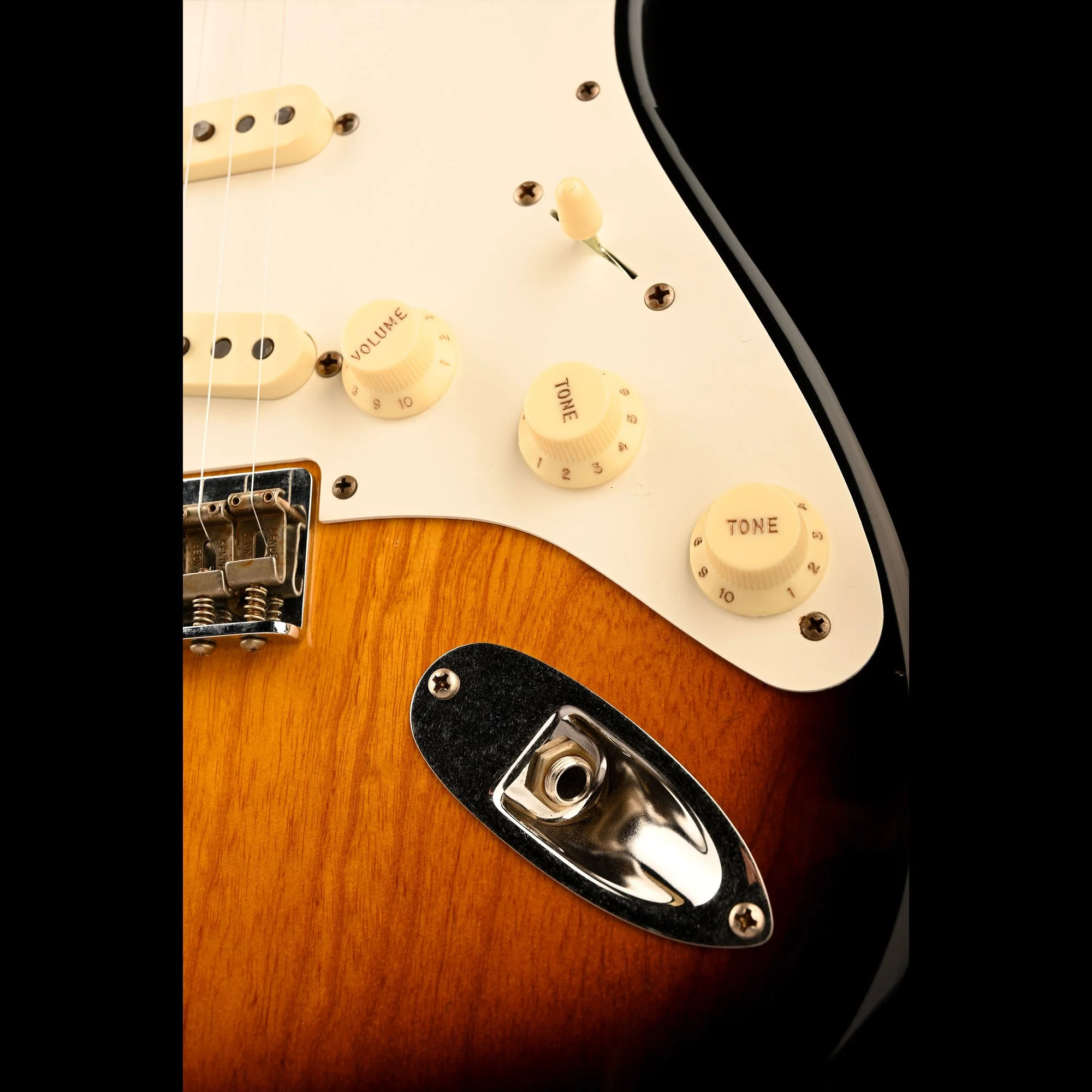Fender Custom Shop 1957 Stratocaster Hardtail Journeyman Relic 2-Tone Sunburst - Image 8
