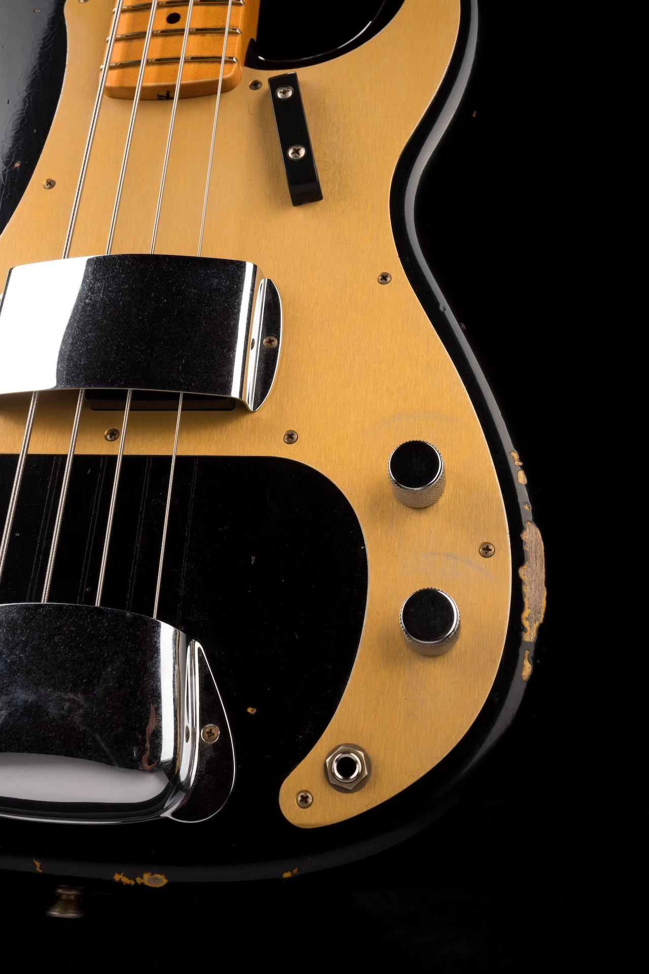 Fender Custom Shop 1958 Precision Bass Relic Aged Black over Chocolate 3-Tone Sunburst - Image 7