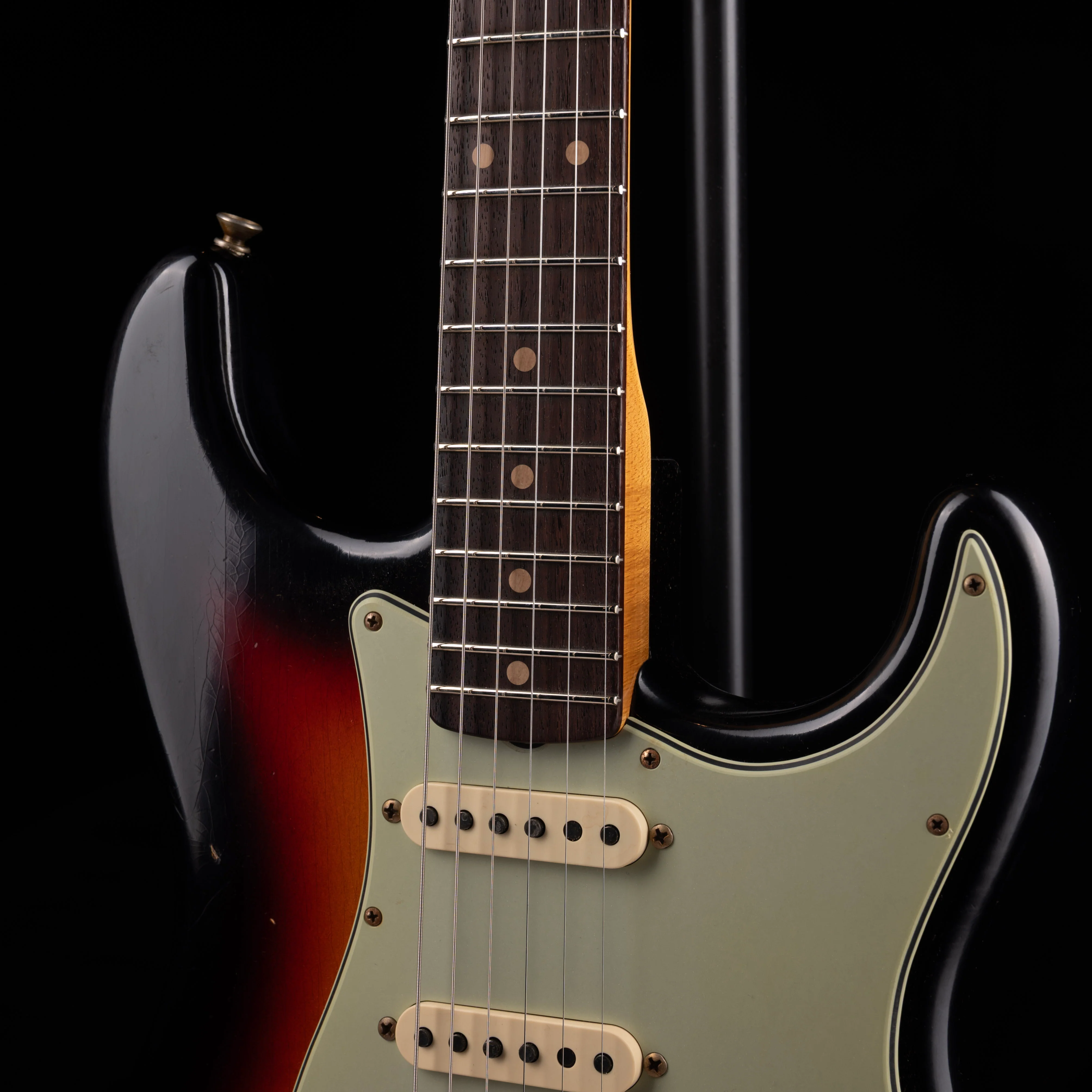 Fender Custom Shop 1961 Stratocaster Hardtail Journeyman Relic 3-Tone Sunburst - Image 5