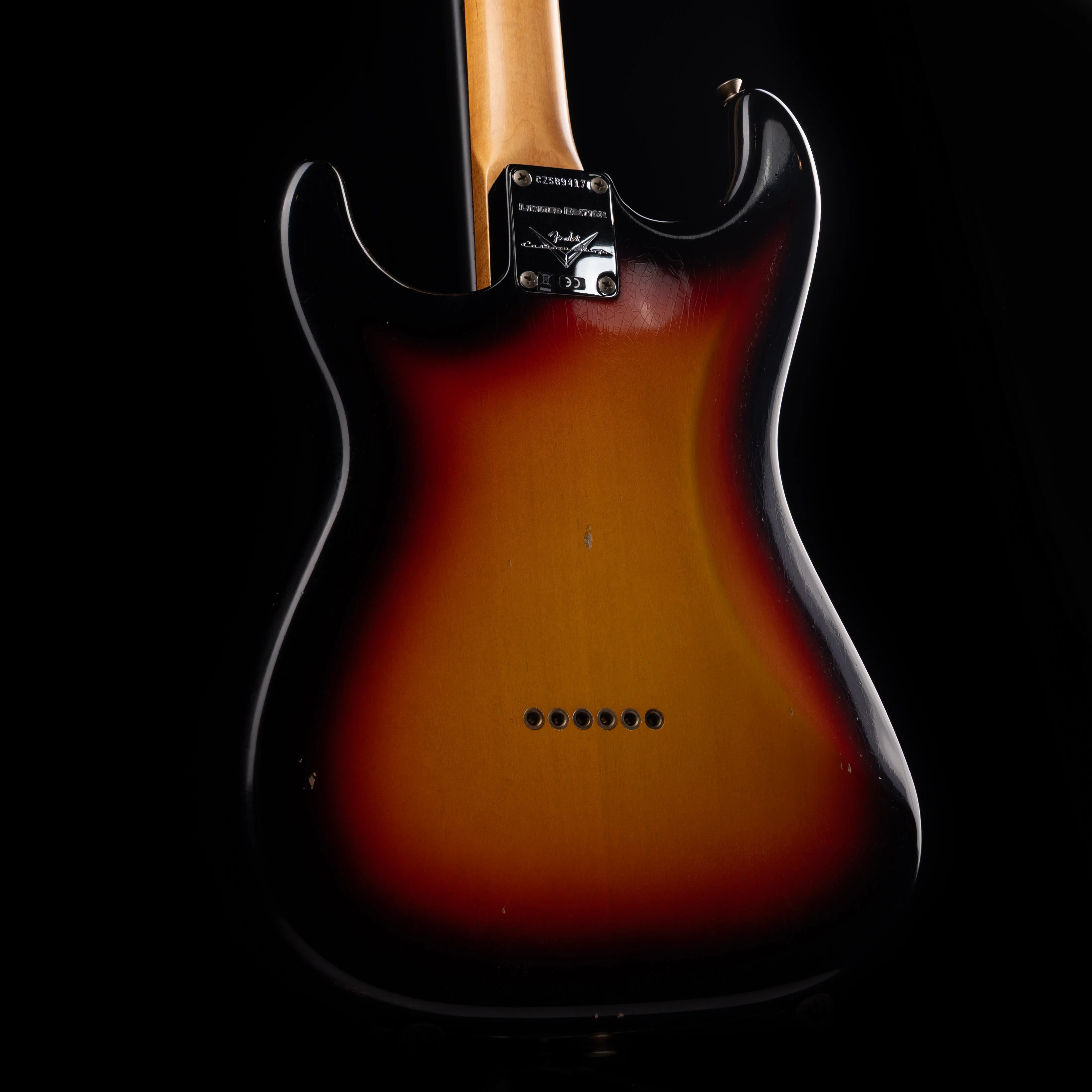 Fender Custom Shop 1961 Stratocaster Hardtail Journeyman Relic 3-Tone Sunburst - Image 8
