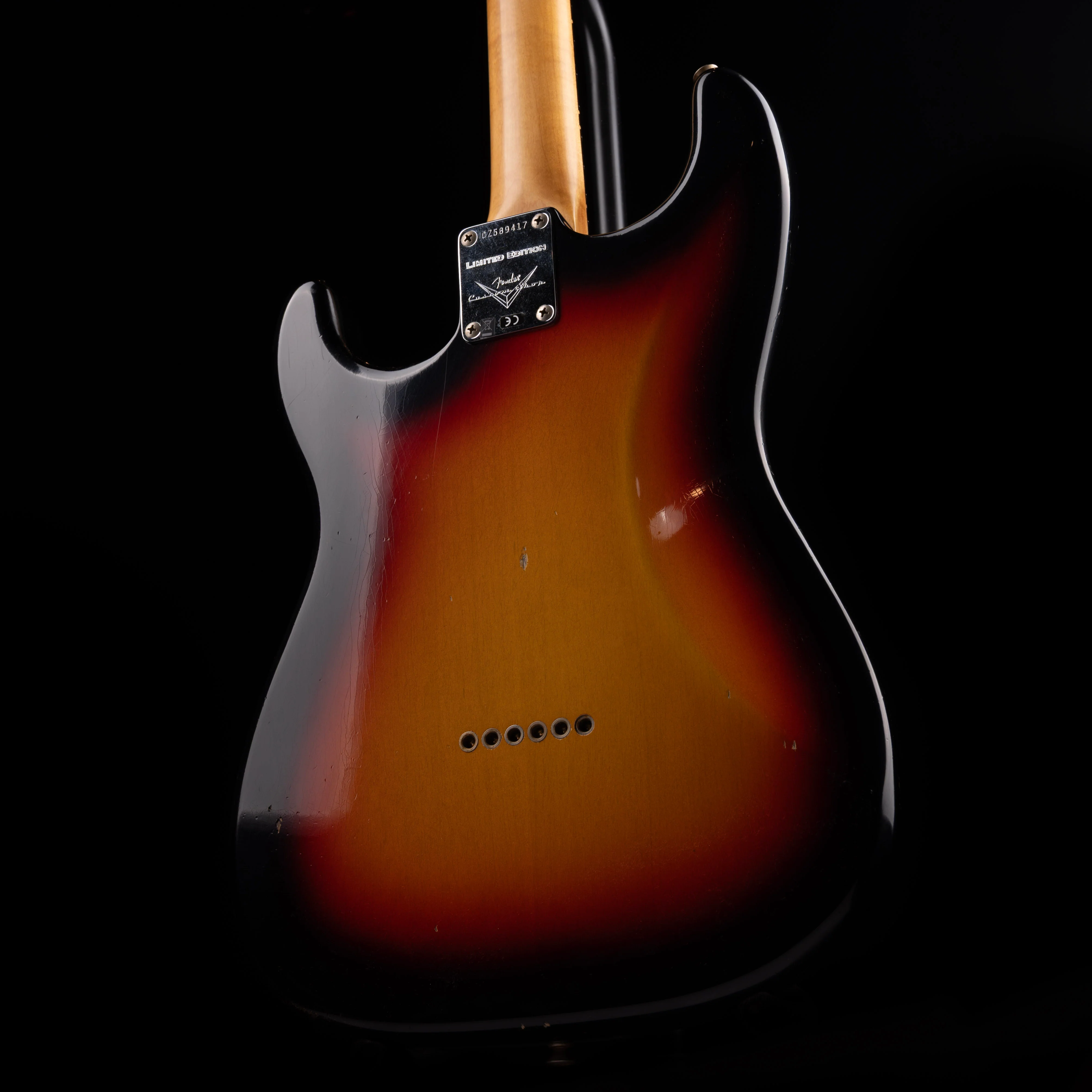 Fender Custom Shop 1961 Stratocaster Hardtail Journeyman Relic 3-Tone Sunburst - Image 9