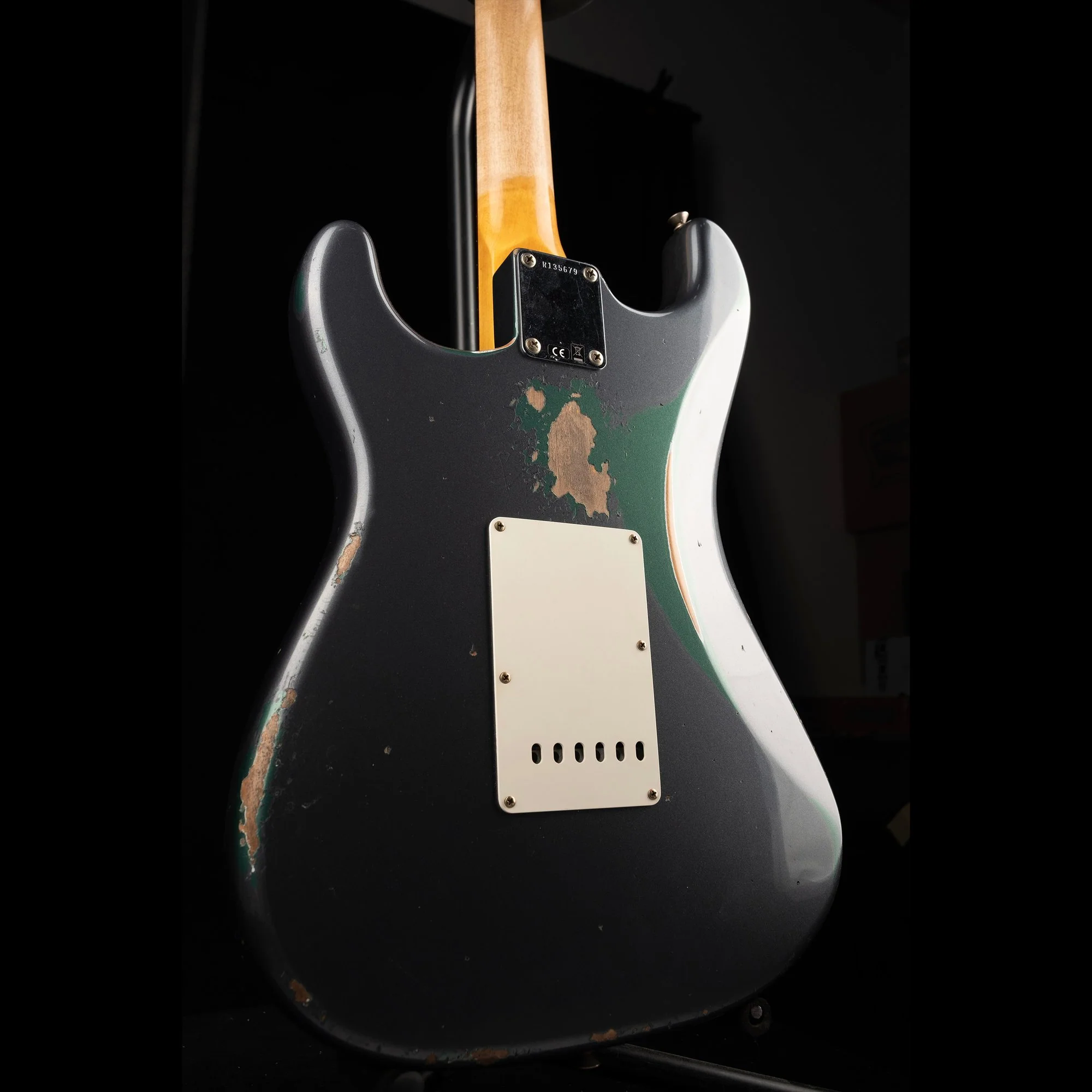 Fender Custom Shop 1962 Stratocaster Heavy Relic Charcoal Frost Metallic over Sherwood Green Metallic - Image 12