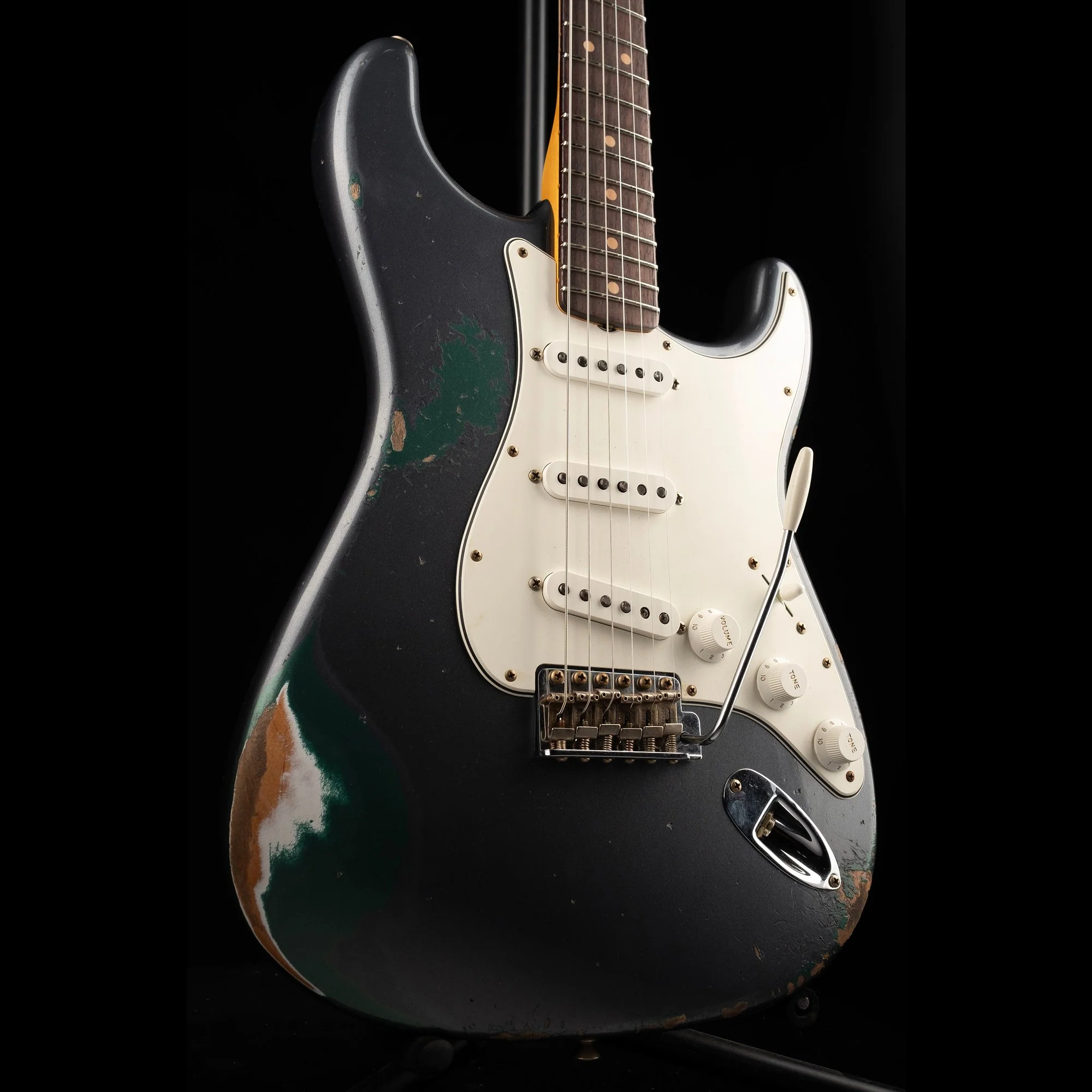 Fender Custom Shop 1962 Stratocaster Heavy Relic Charcoal Frost Metallic over Sherwood Green Metallic - Image 3