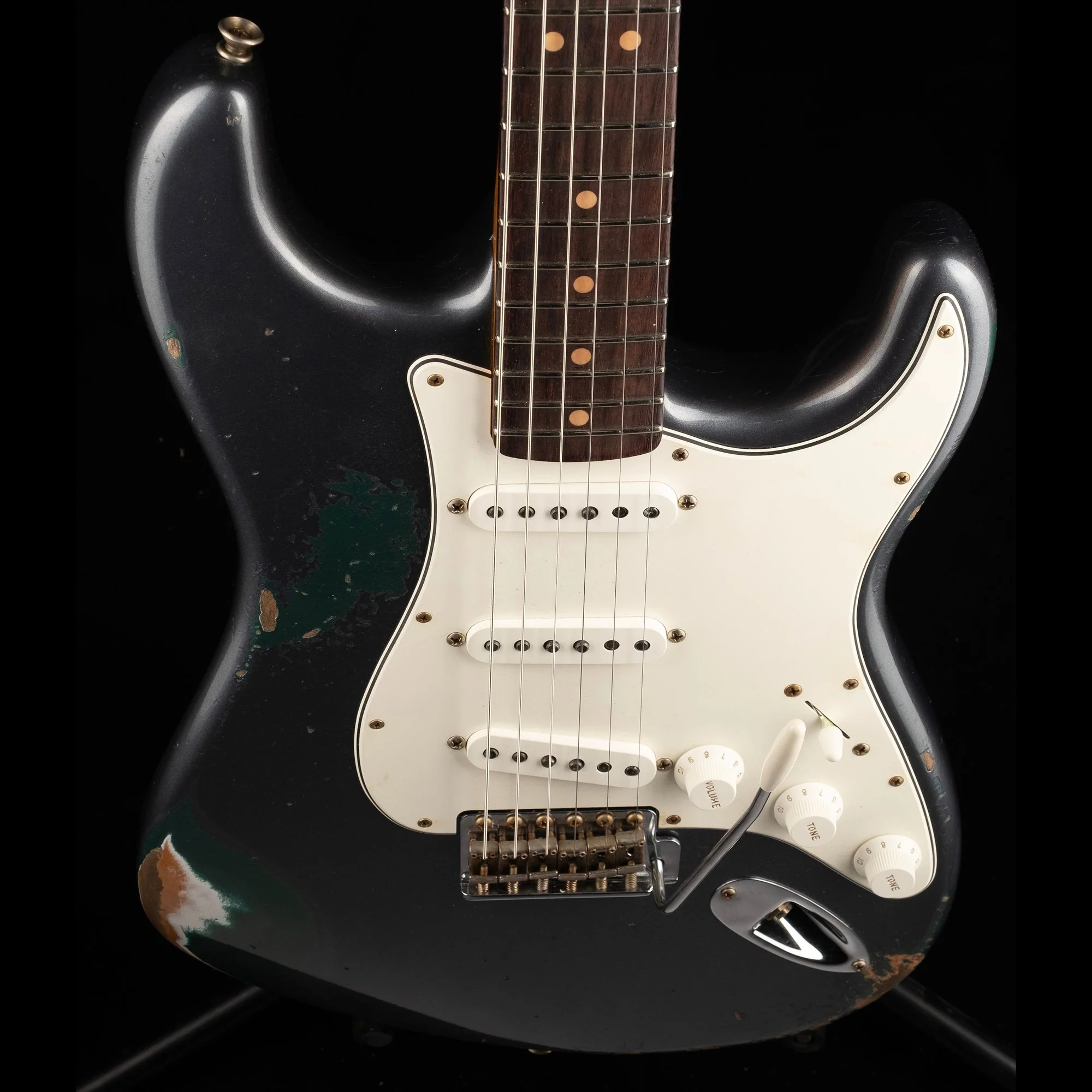 Fender Custom Shop 1962 Stratocaster Heavy Relic Charcoal Frost Metallic over Sherwood Green Metallic - Image 4