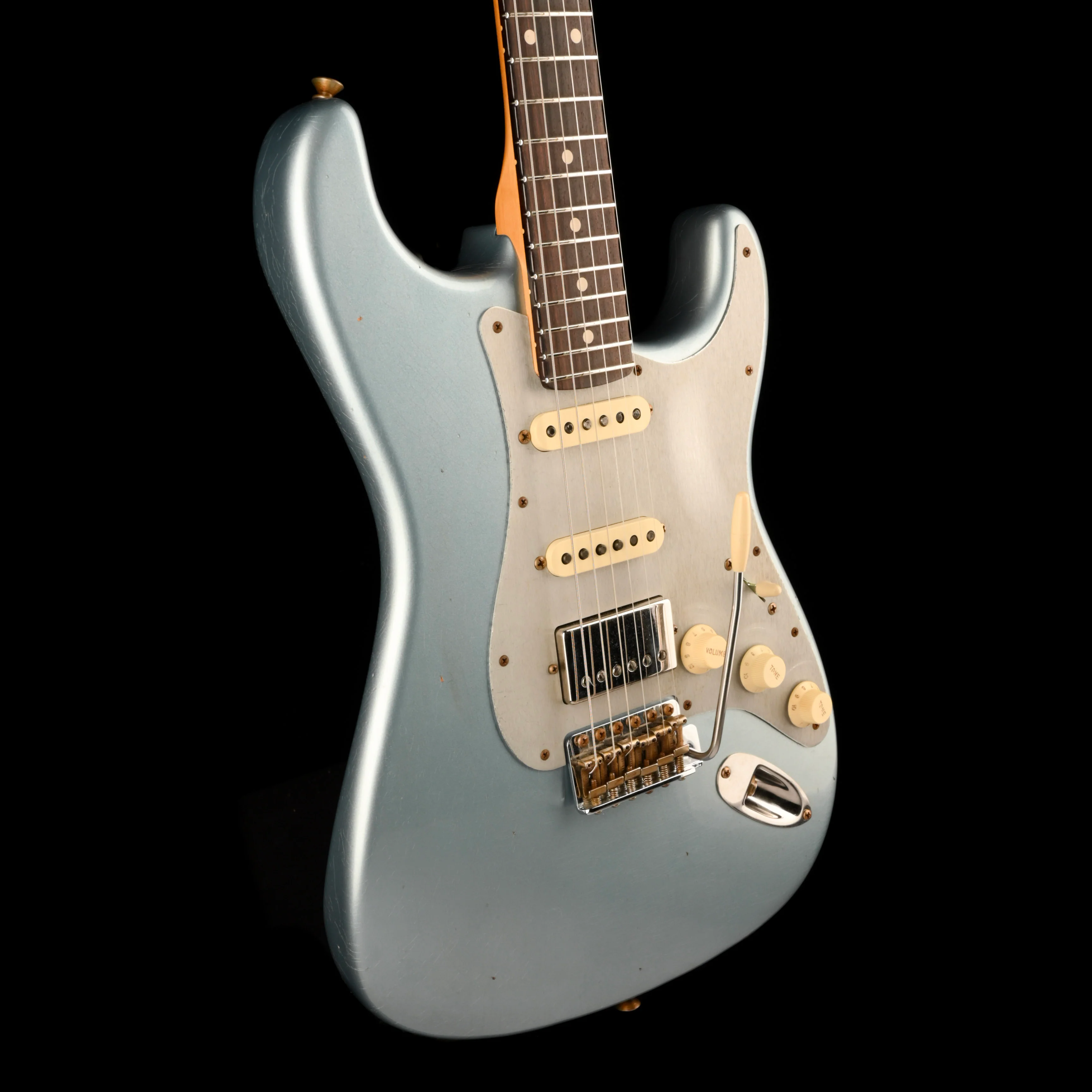 Fender Custom Shop 1962 Stratocaster HSS Journeyman Relic Blue Ice Metallic - Image 6