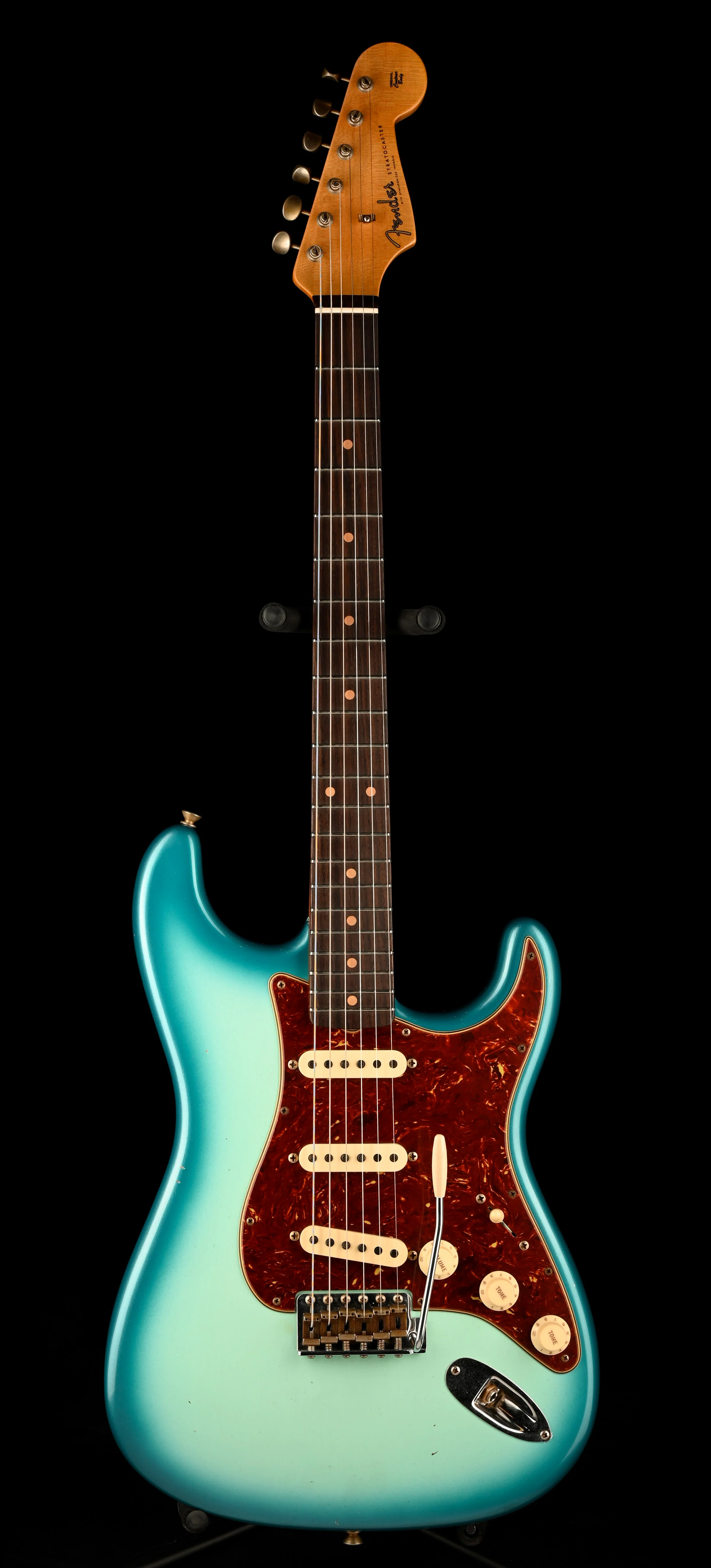 Fender Custom Shop 1962 Stratocaster Journeyman Relic Surf Blue Burst - Image 2