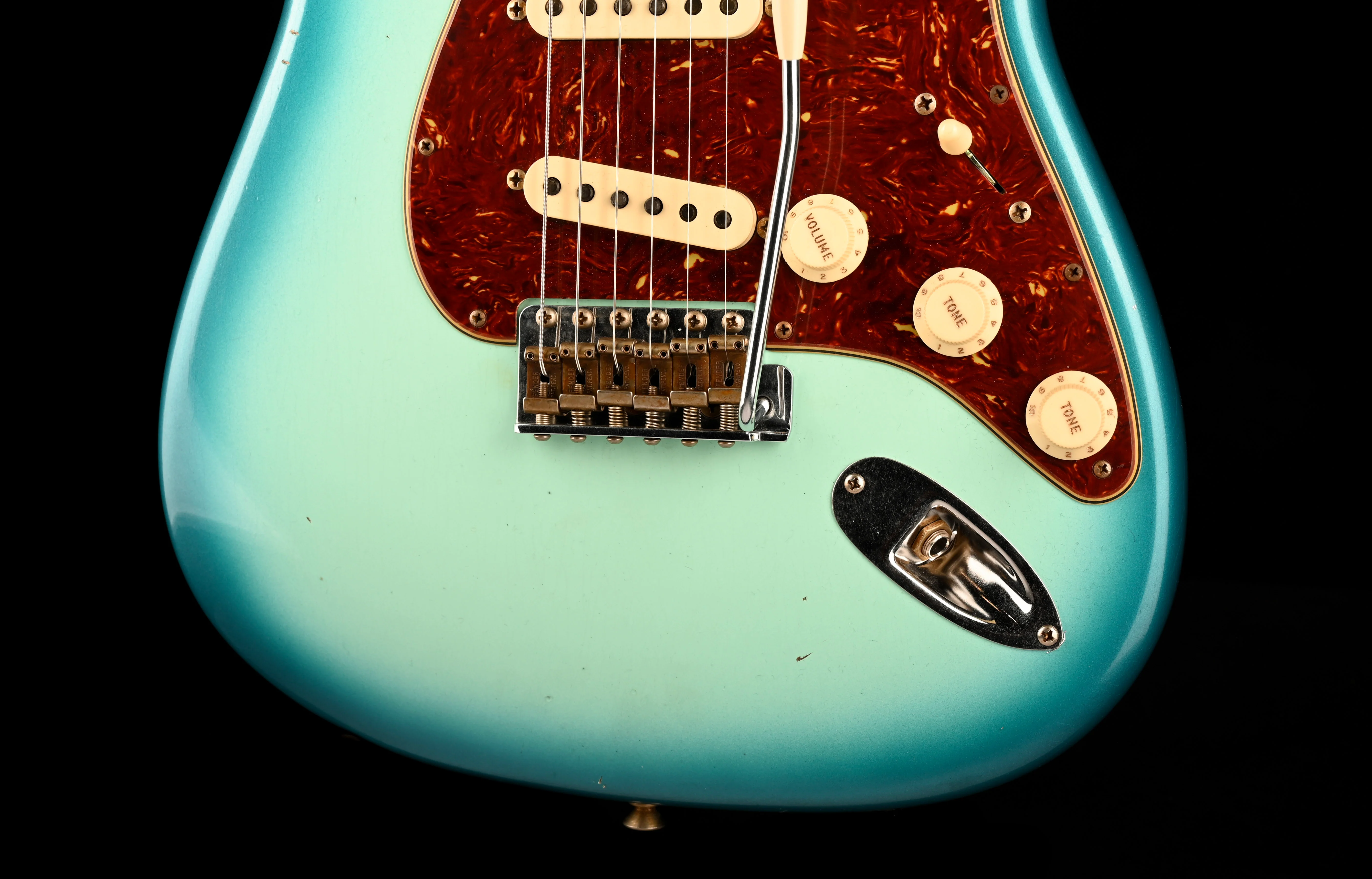 Fender Custom Shop 1962 Stratocaster Journeyman Relic Surf Blue Burst - Image 5