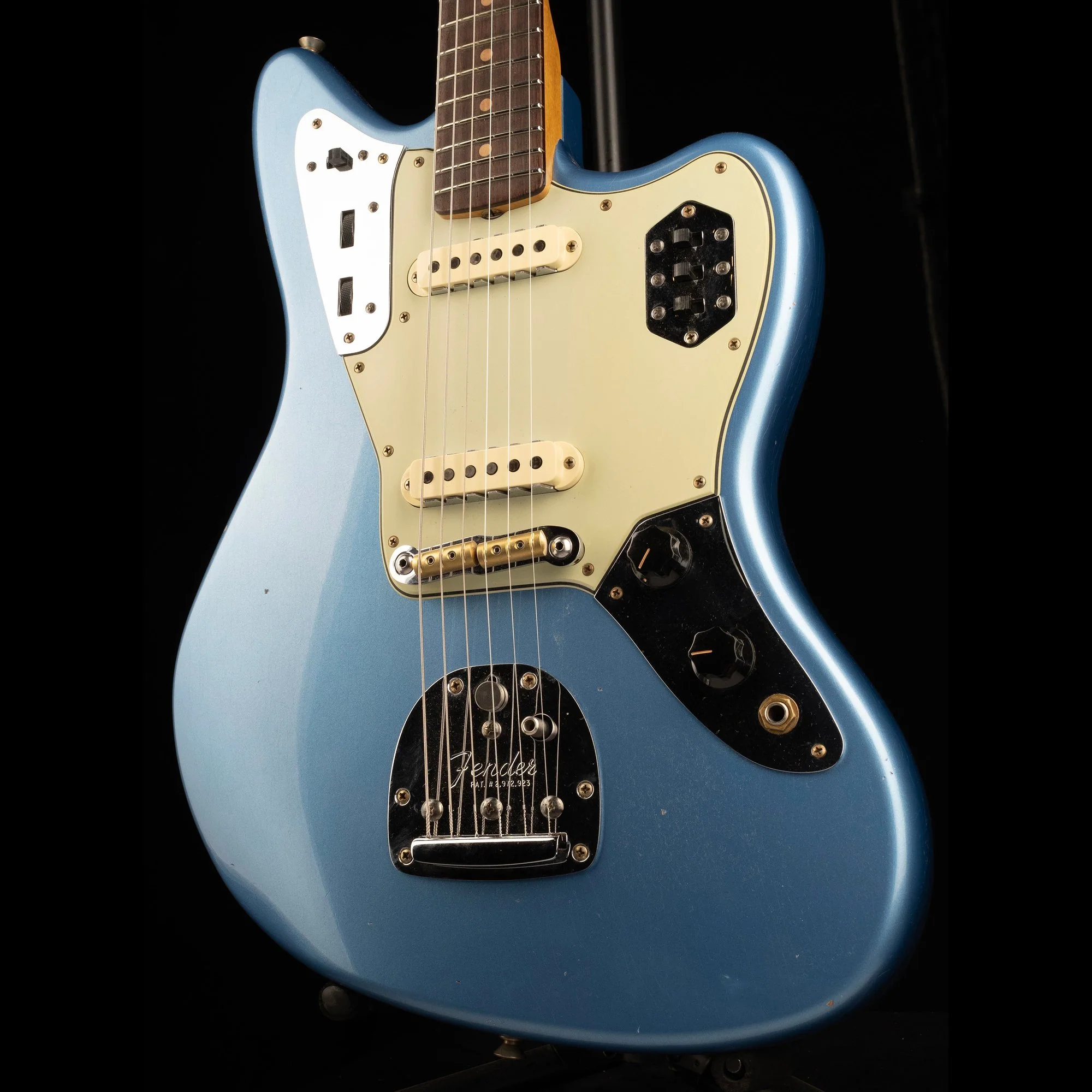 Fender Custom Shop 1964 Jaguar Journeyman Relic Faded Aged Lake Placid Blue - Image 3