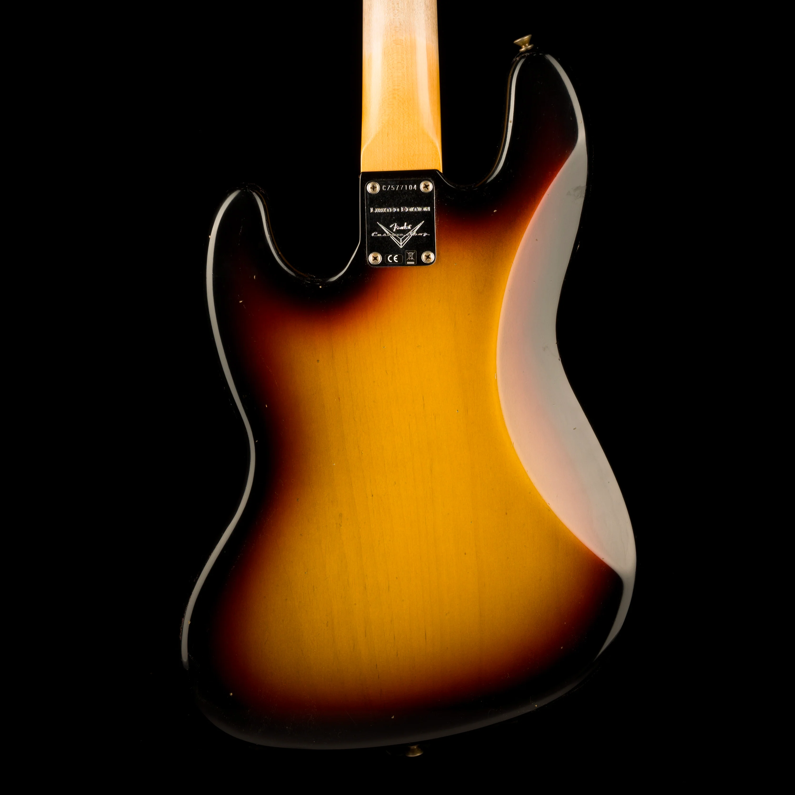 Fender Custom Shop 1964 Jazz Bass Journeyman Relic Super Faded Aged 3-Tone Sunburst - Image 11