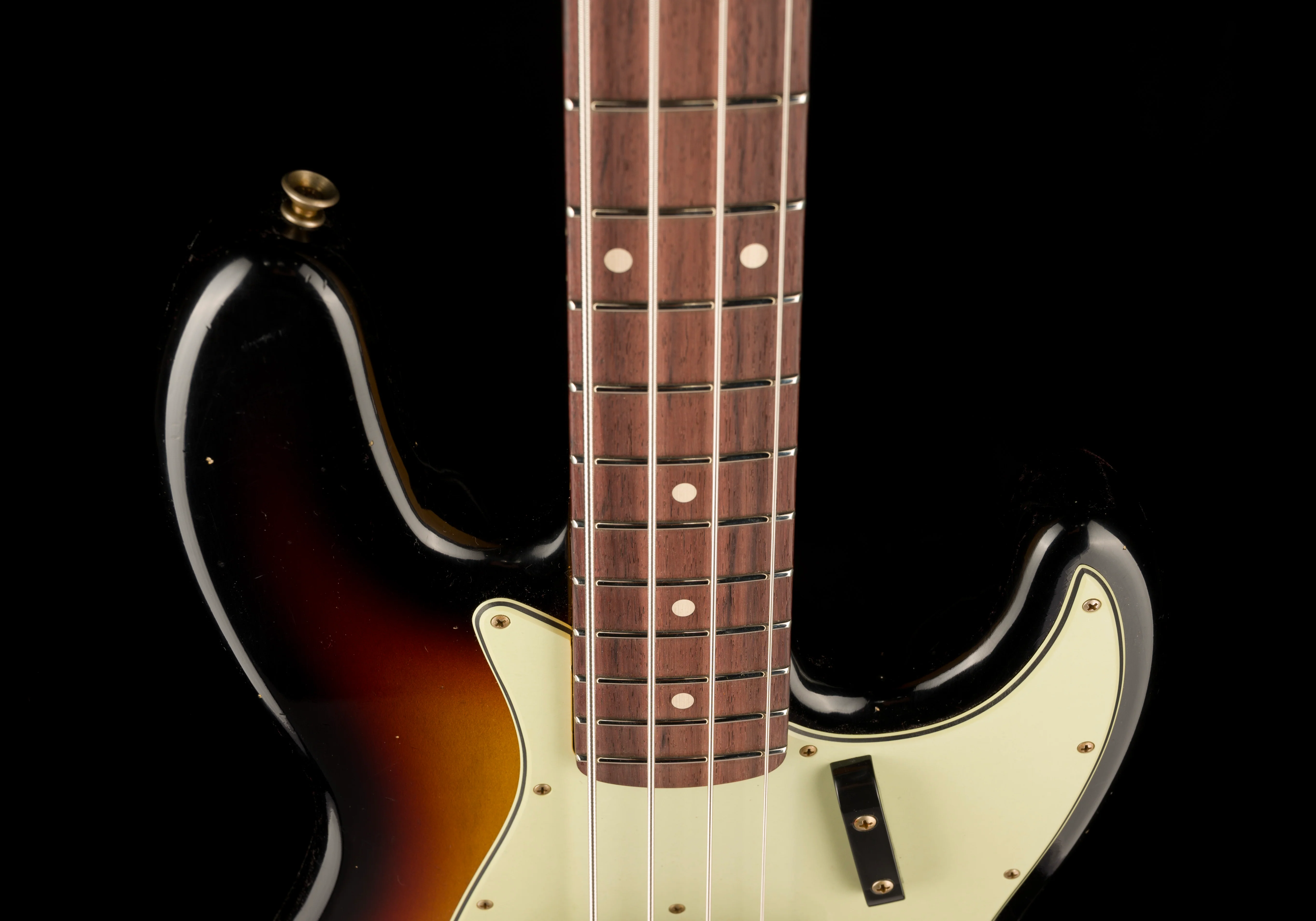 Fender Custom Shop 1964 Jazz Bass Journeyman Relic Super Faded Aged 3-Tone Sunburst - Image 3