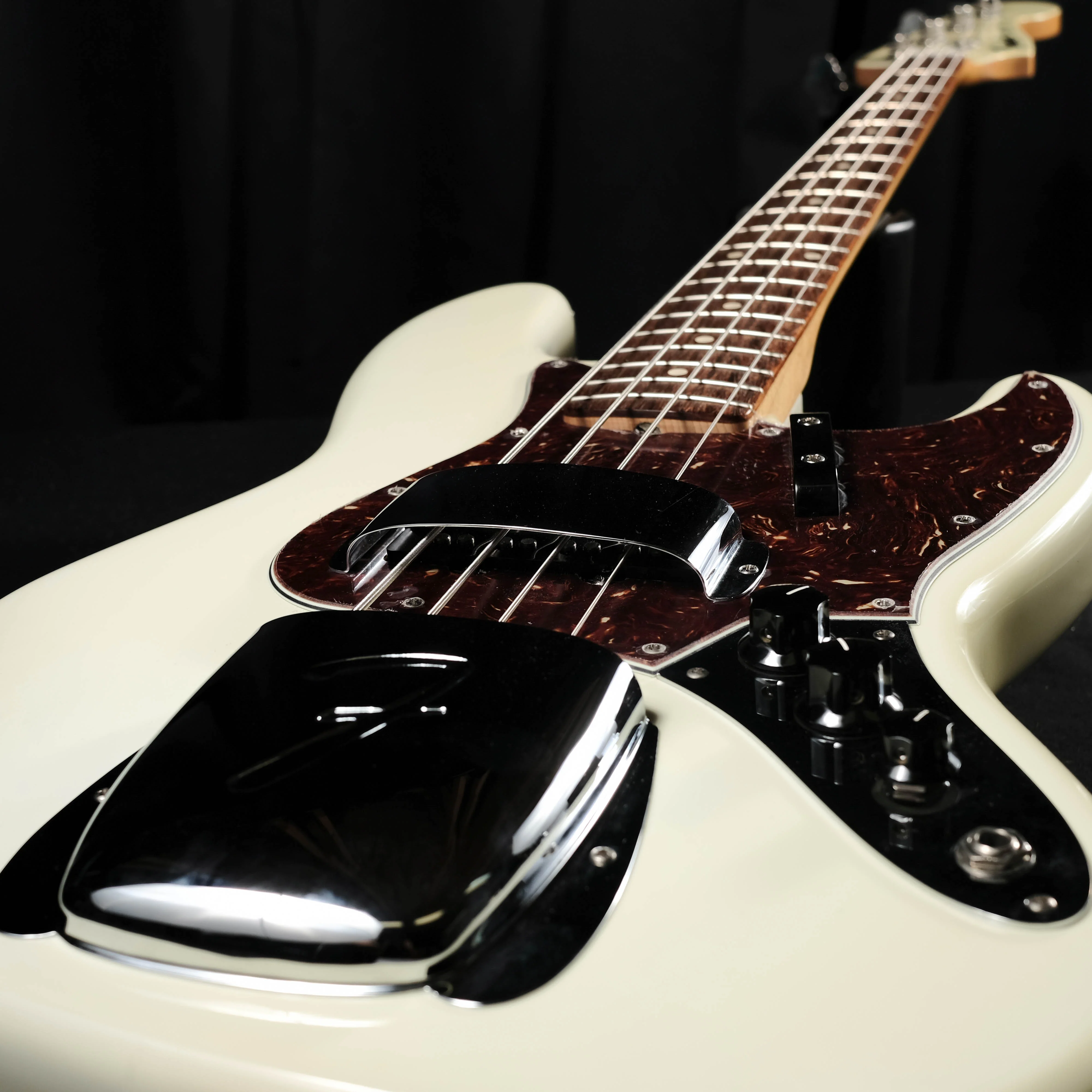 Fender Custom Shop '64 Jazz Bass NOS Rosewood Olympic White Matching Headstock - Image 4