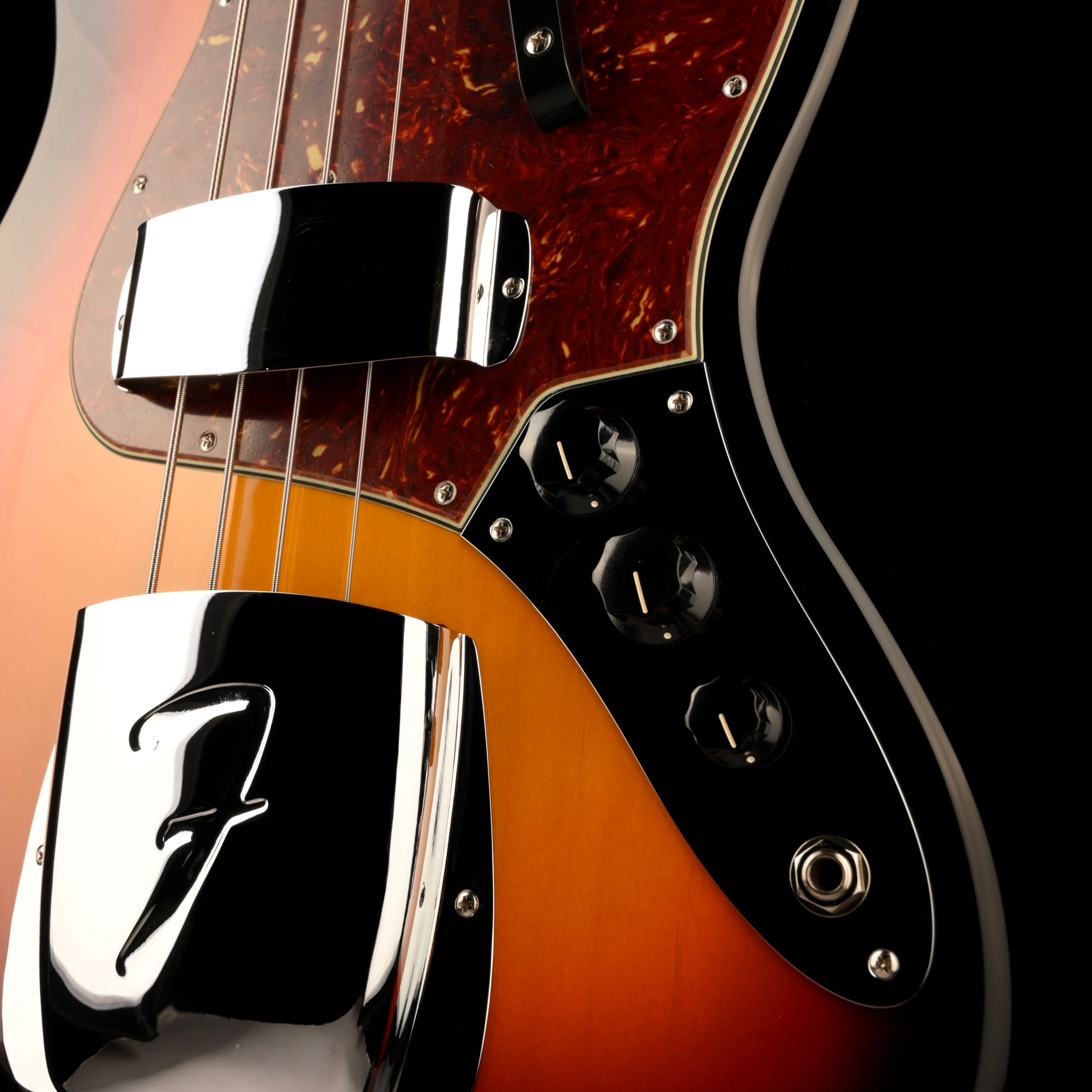 Fender Custom Shop 1964 Jazz Bass NOS Rosewood Neck Target 3-Tone Sunburst - Image 5