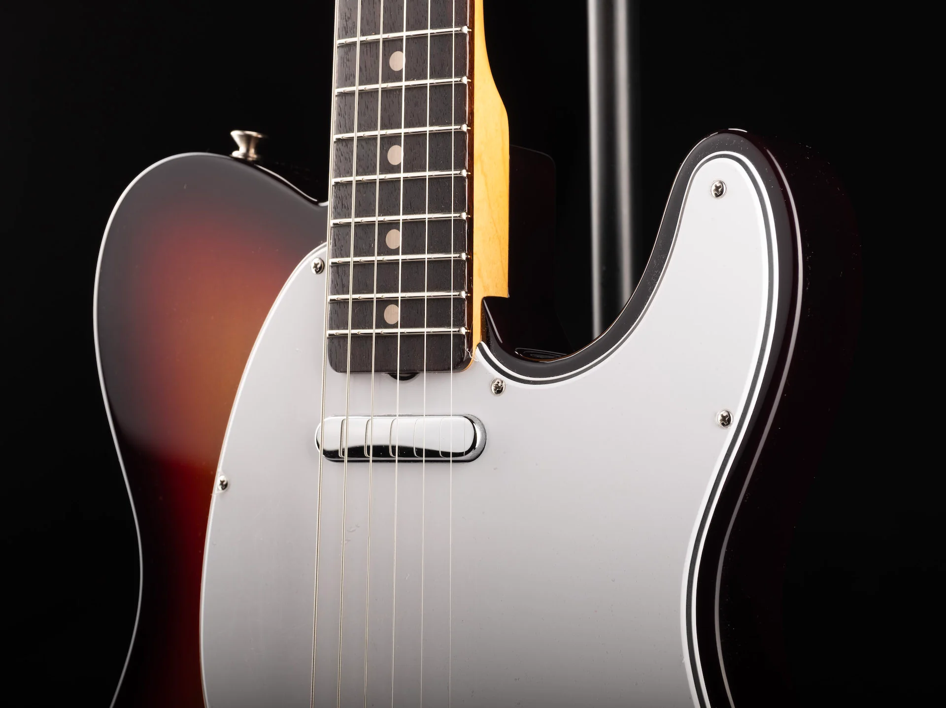 Fender Custom Shop 1965 Telecaster NOS Target 3-Tone Sunburst With Case - Image 4