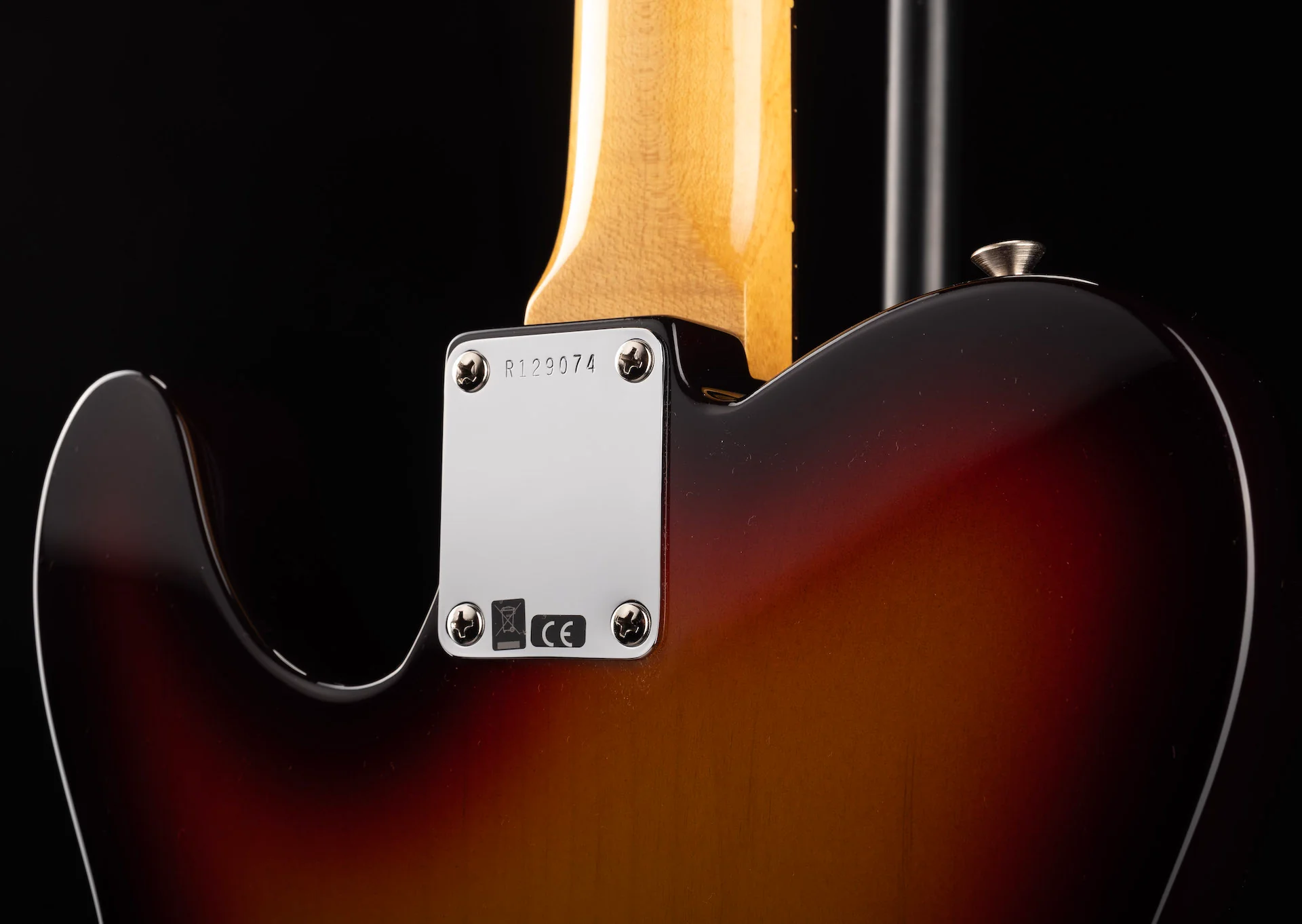 Fender Custom Shop 1965 Telecaster NOS Target 3-Tone Sunburst With Case - Image 9