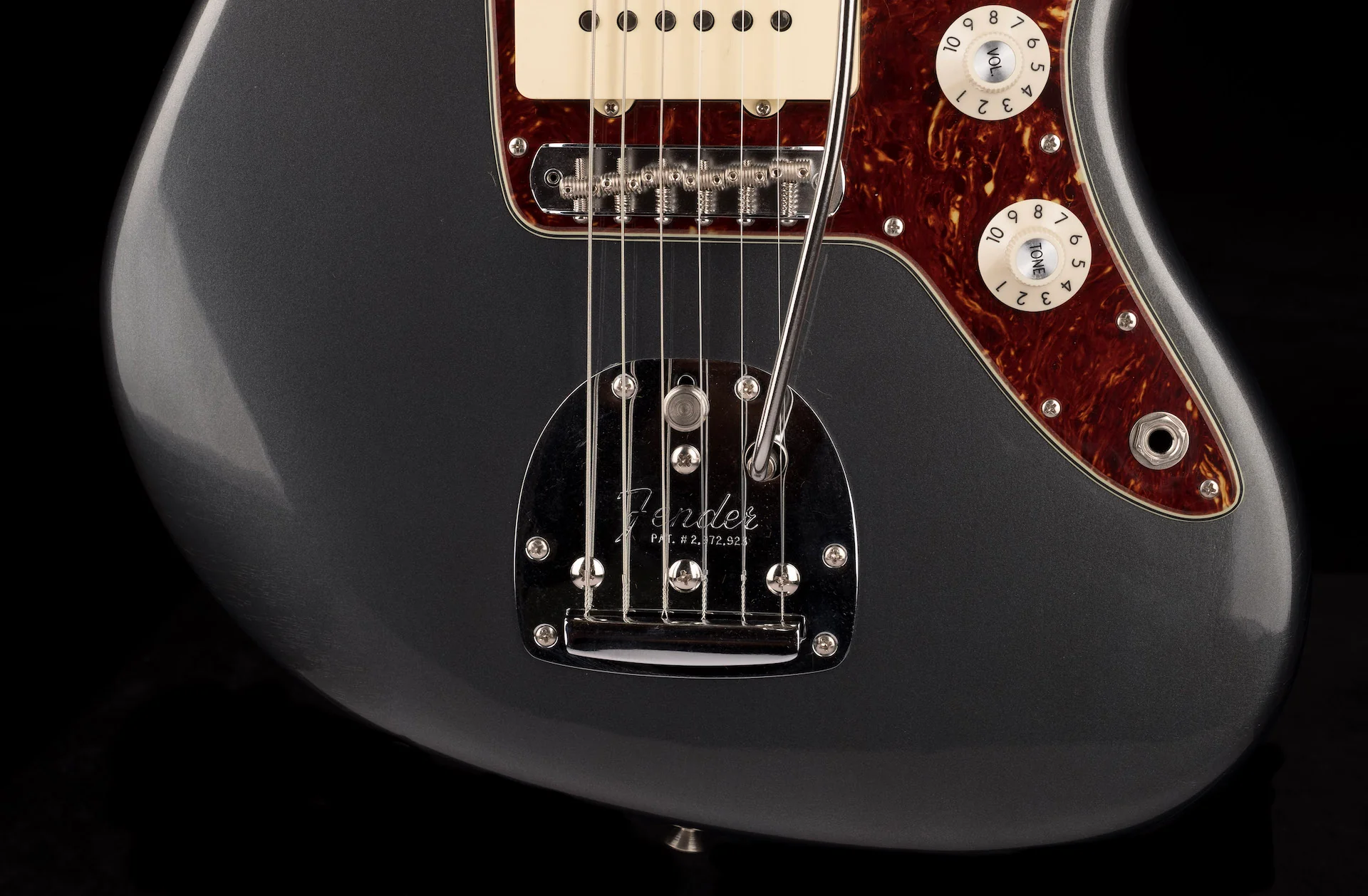 Fender Custom Shop 1966 Jazzmaster Deluxe Closet Classic Aged Charcoal Frost Metallic - Image 5