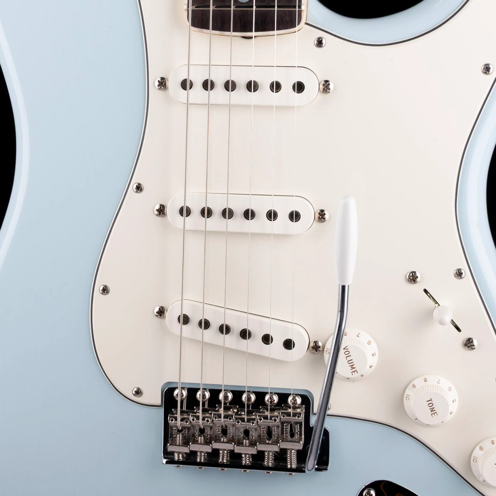 Fender Custom Shop 1967 Stratocaster Deluxe Closet Classic Sonic Blue - Image 4
