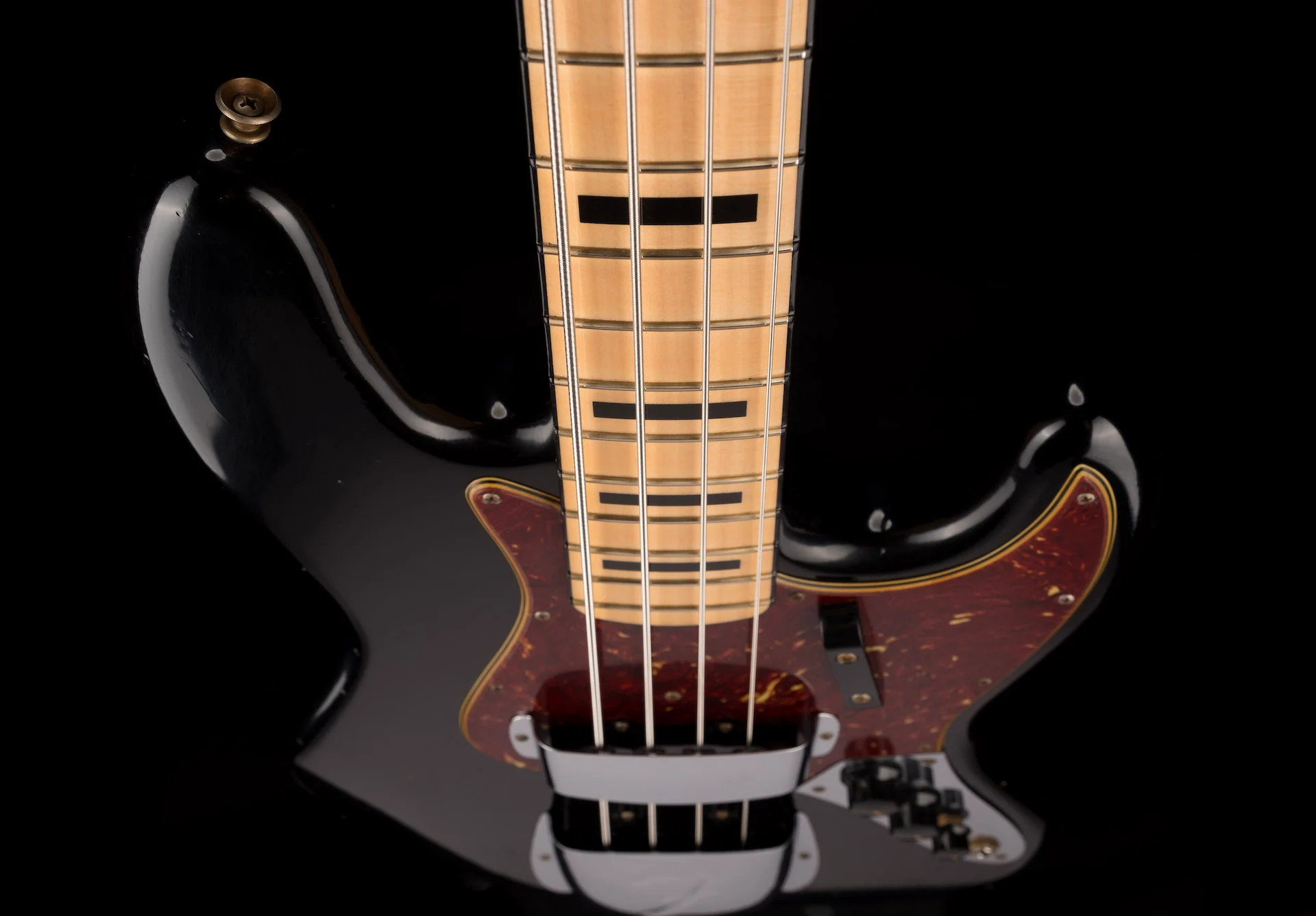 Fender Custom Shop 1968 Jazz Bass Journeyman Relic Aged Black With Case - Image 11
