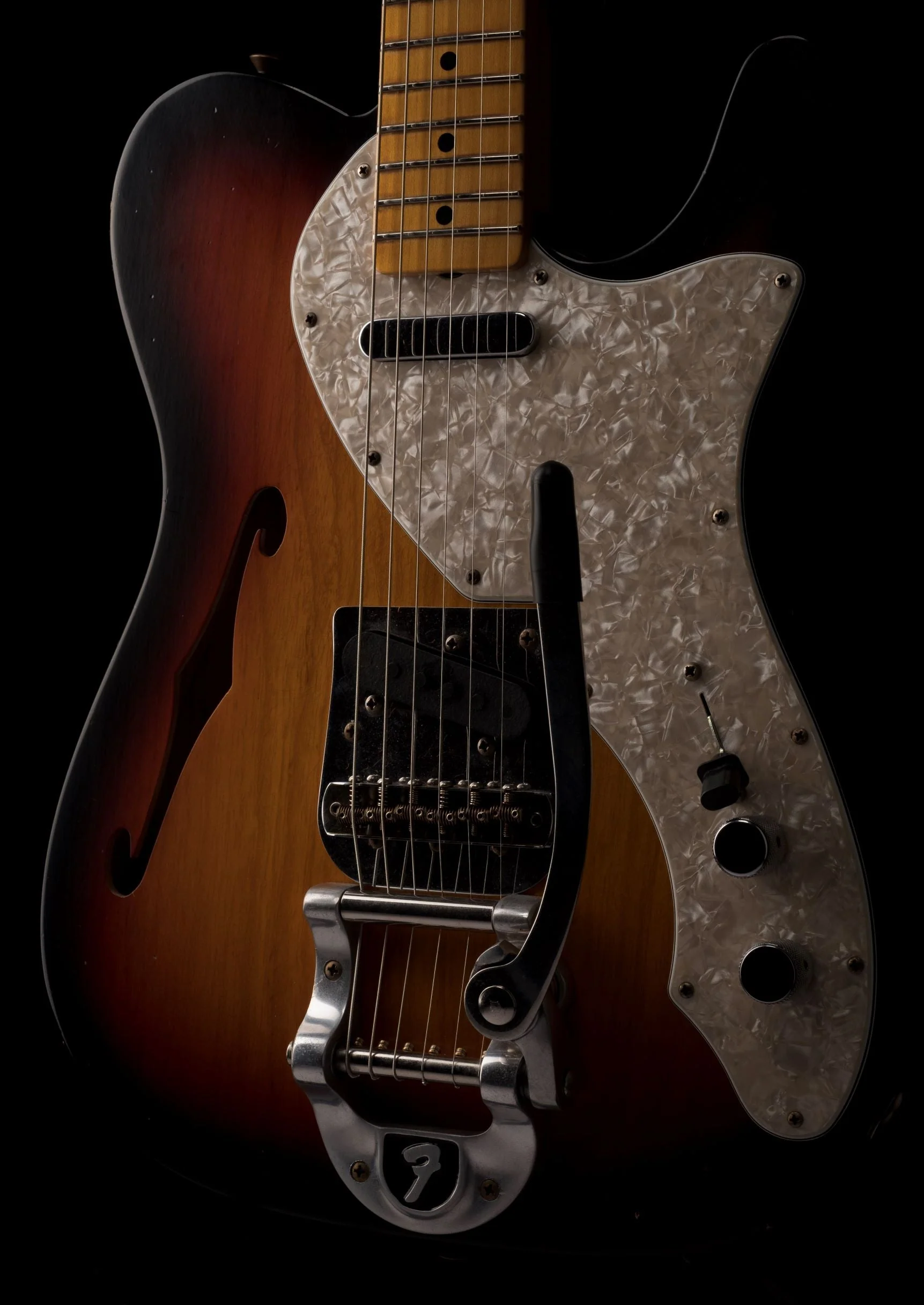 Fender Custom Shop 1968 Telecaster Thinline Journeyman Relic 3-Color Sunburst - Image 11
