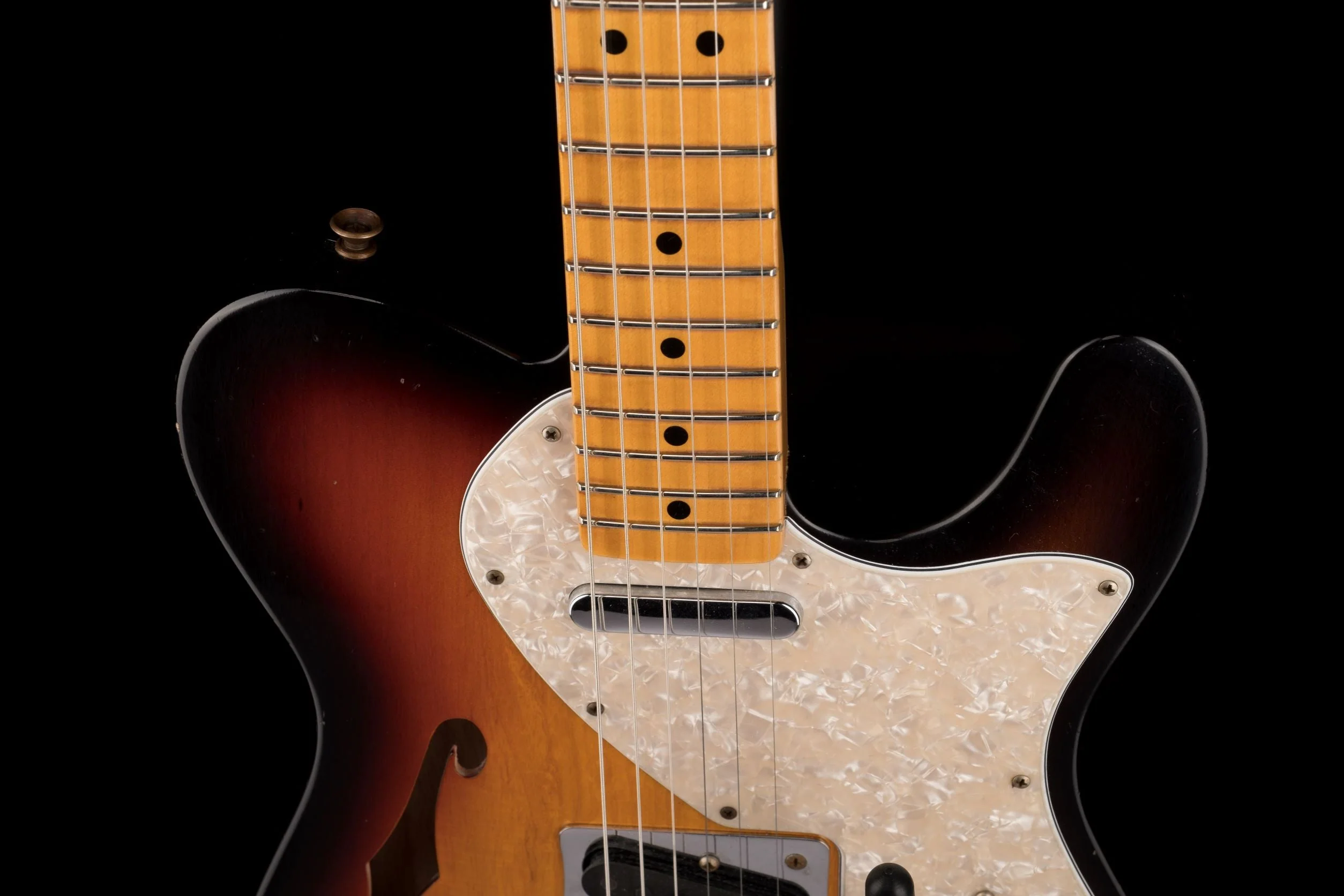 Fender Custom Shop 1968 Telecaster Thinline Journeyman Relic 3-Color Sunburst - Image 4