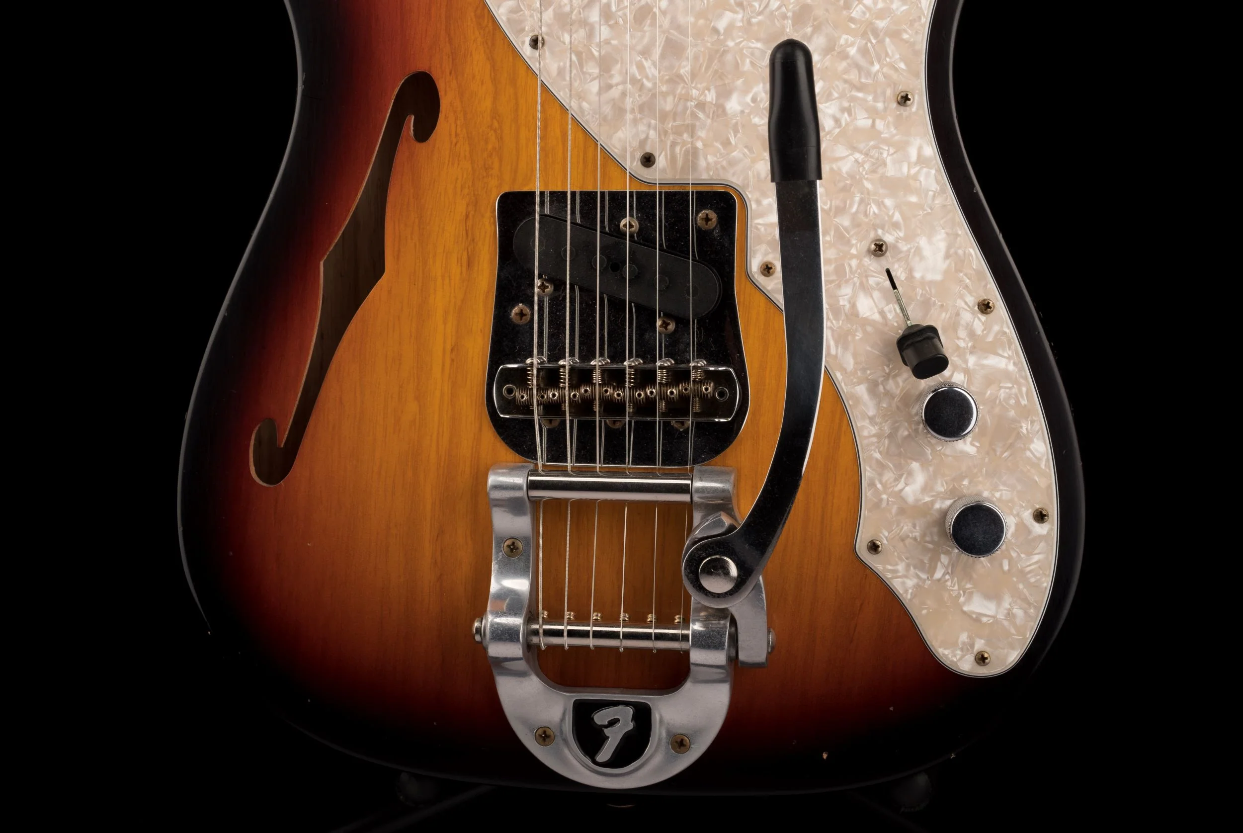 Fender Custom Shop 1968 Telecaster Thinline Journeyman Relic 3-Color Sunburst - Image 5